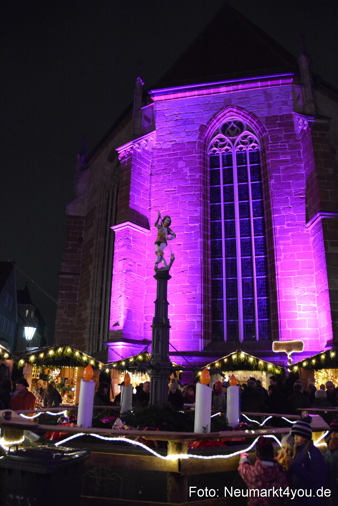 Weihnachtsmarkt Neumarkt 2014 0076
