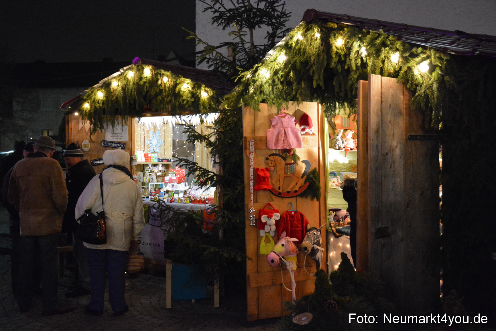 Weihnachtsmarkt Neumarkt 2014 0077