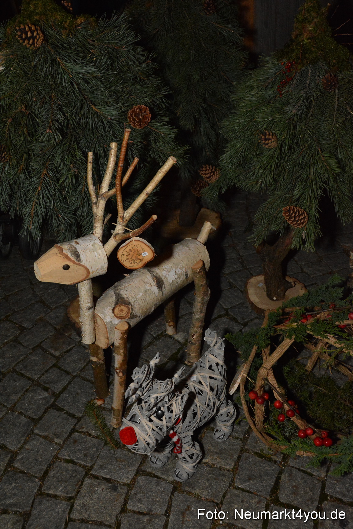 Weihnachtsmarkt Neumarkt 2014 0079