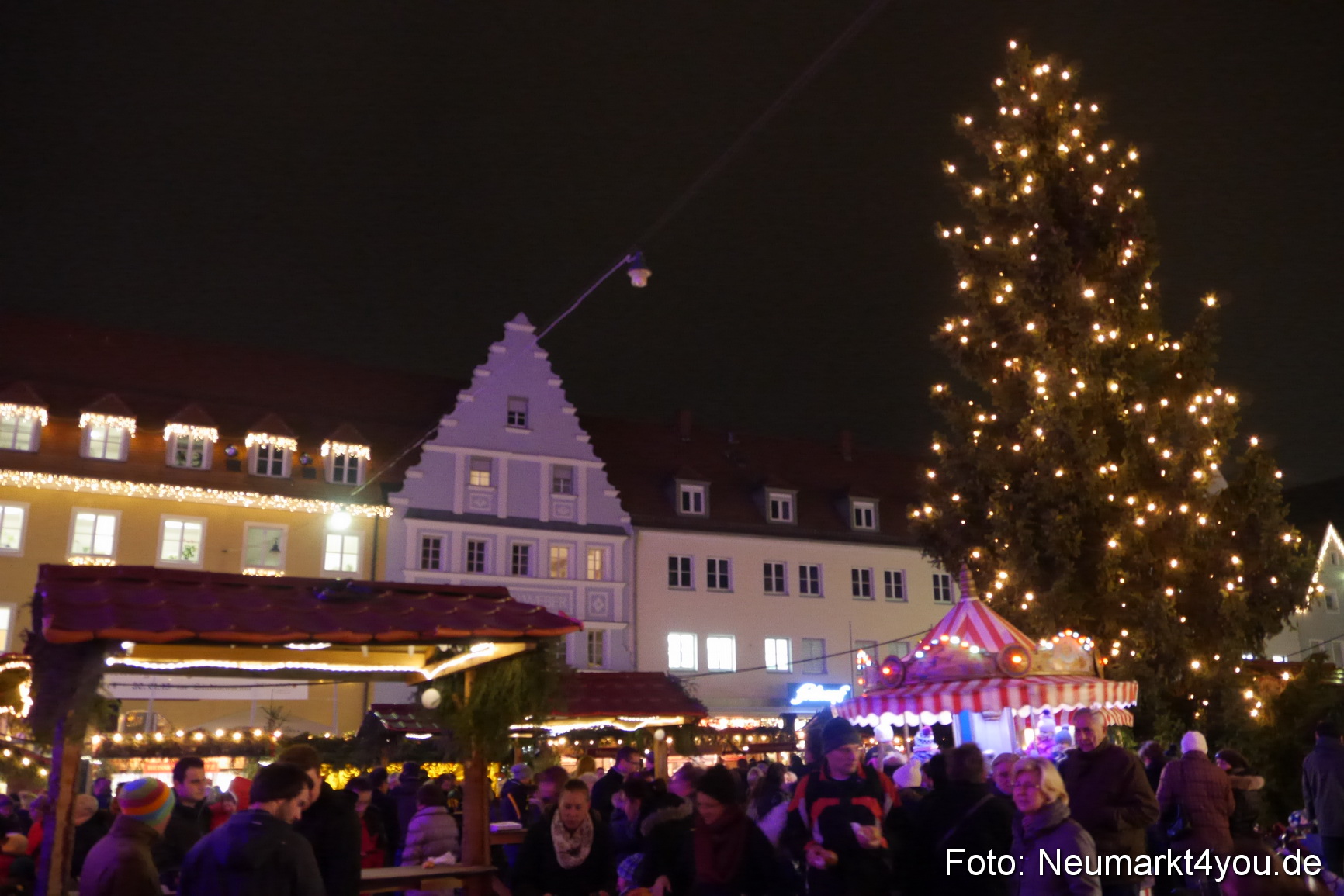 Weihnachtsmarkt Neumarkt 2014 0081