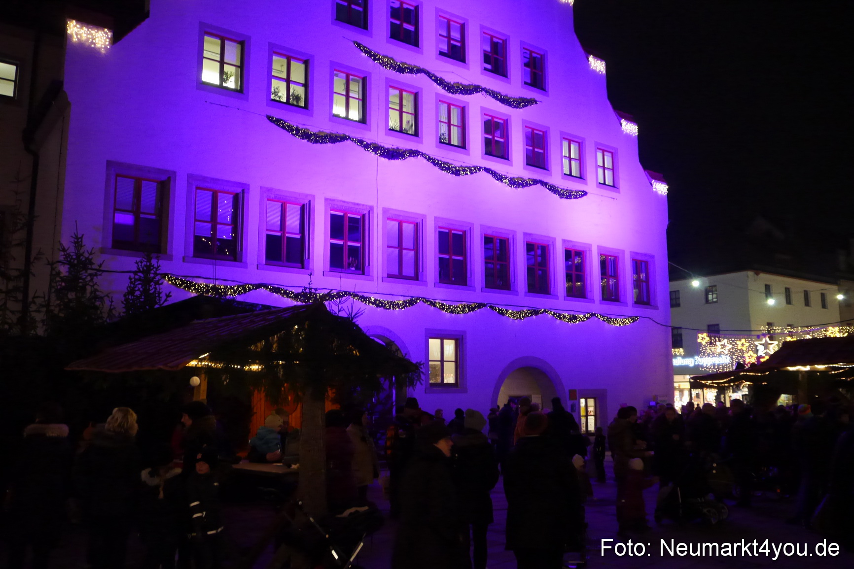 Weihnachtsmarkt Neumarkt 2014 0086