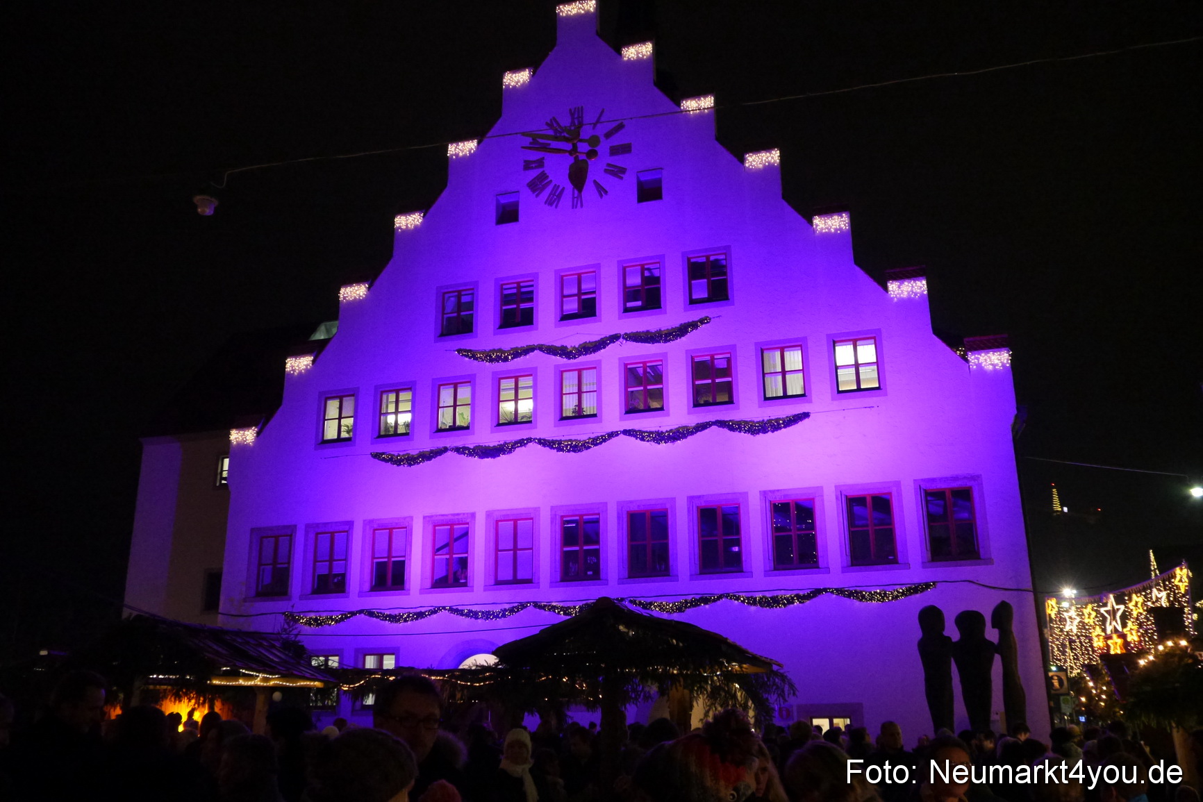 Weihnachtsmarkt Neumarkt 2014 0095