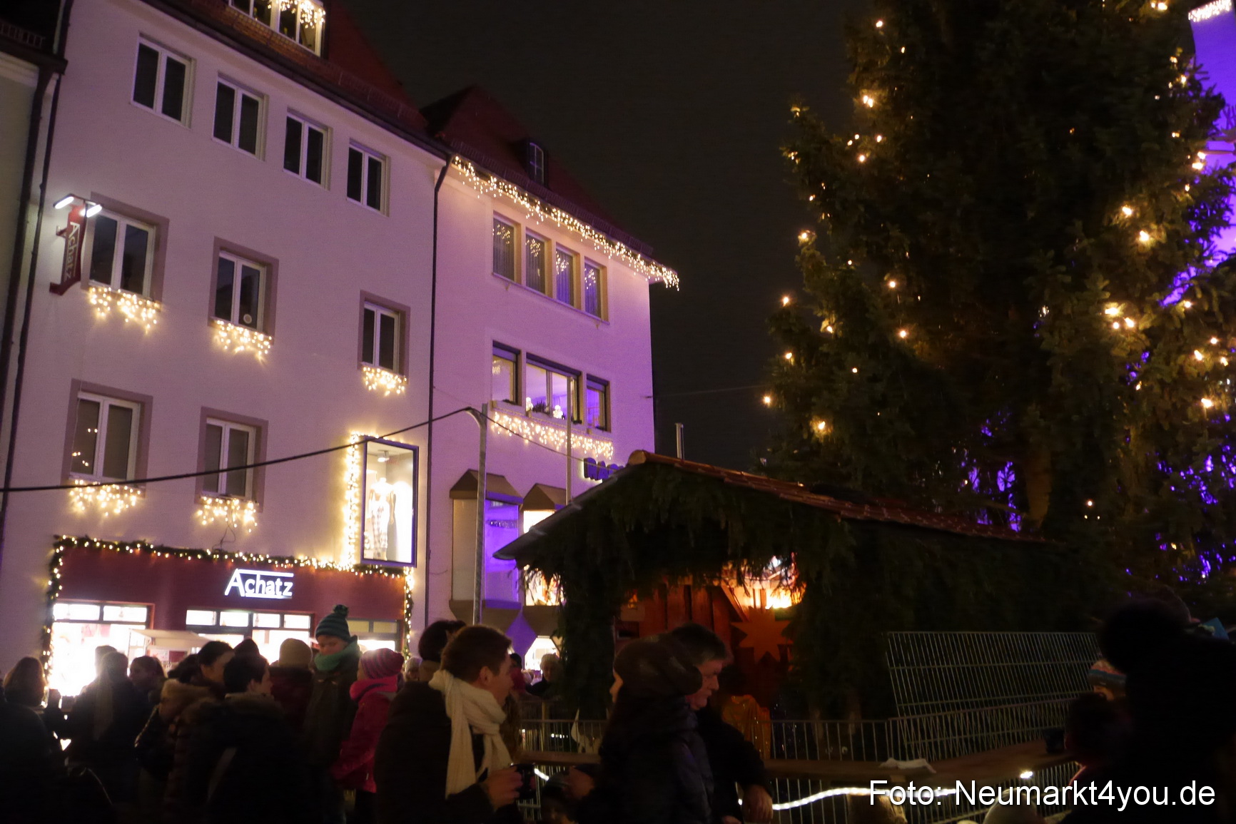 Weihnachtsmarkt Neumarkt 2014 0096