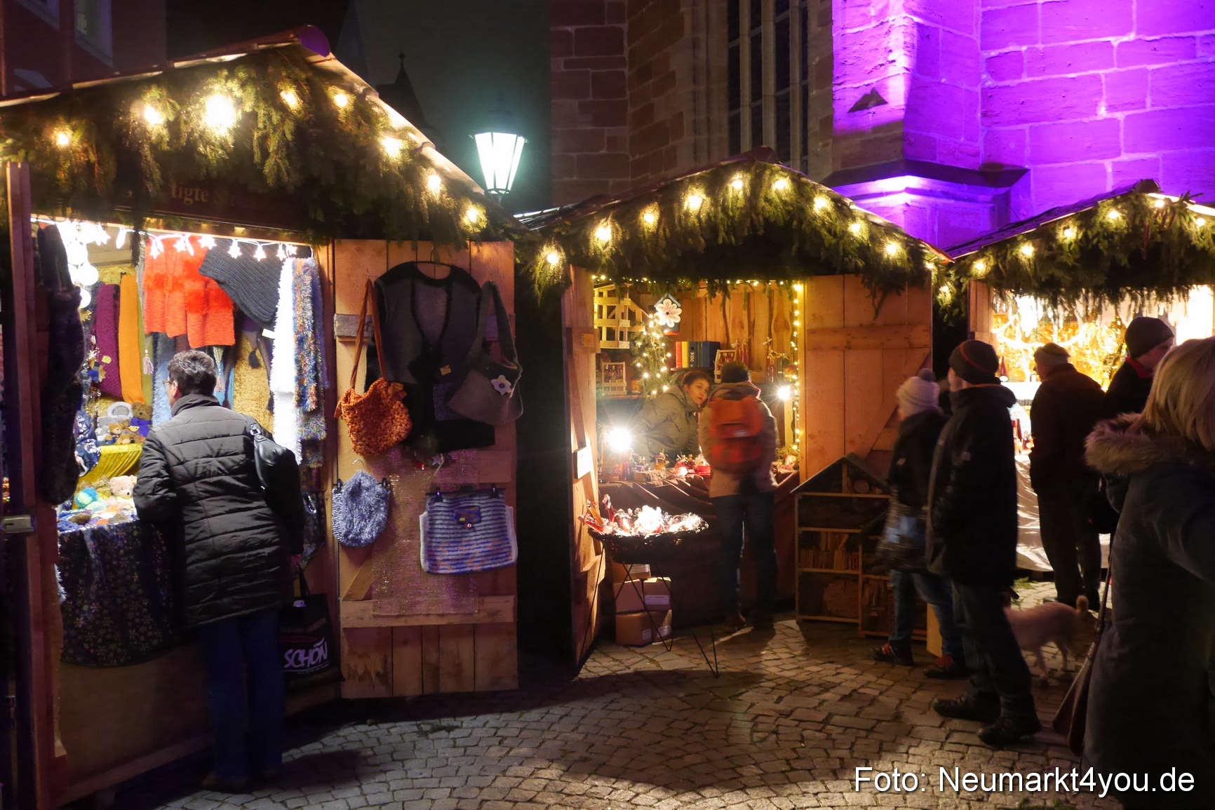Weihnachtsmarkt Neumarkt 2014 0119