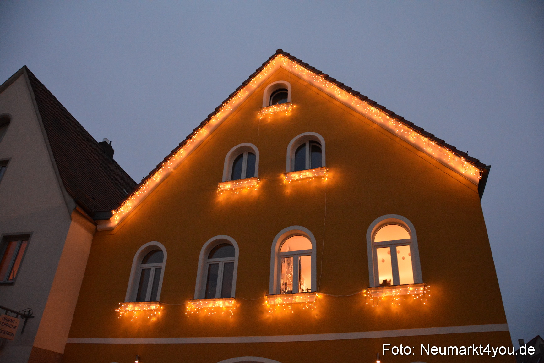 Weihnachtsmarkt Neumarkt 2014 0122a
