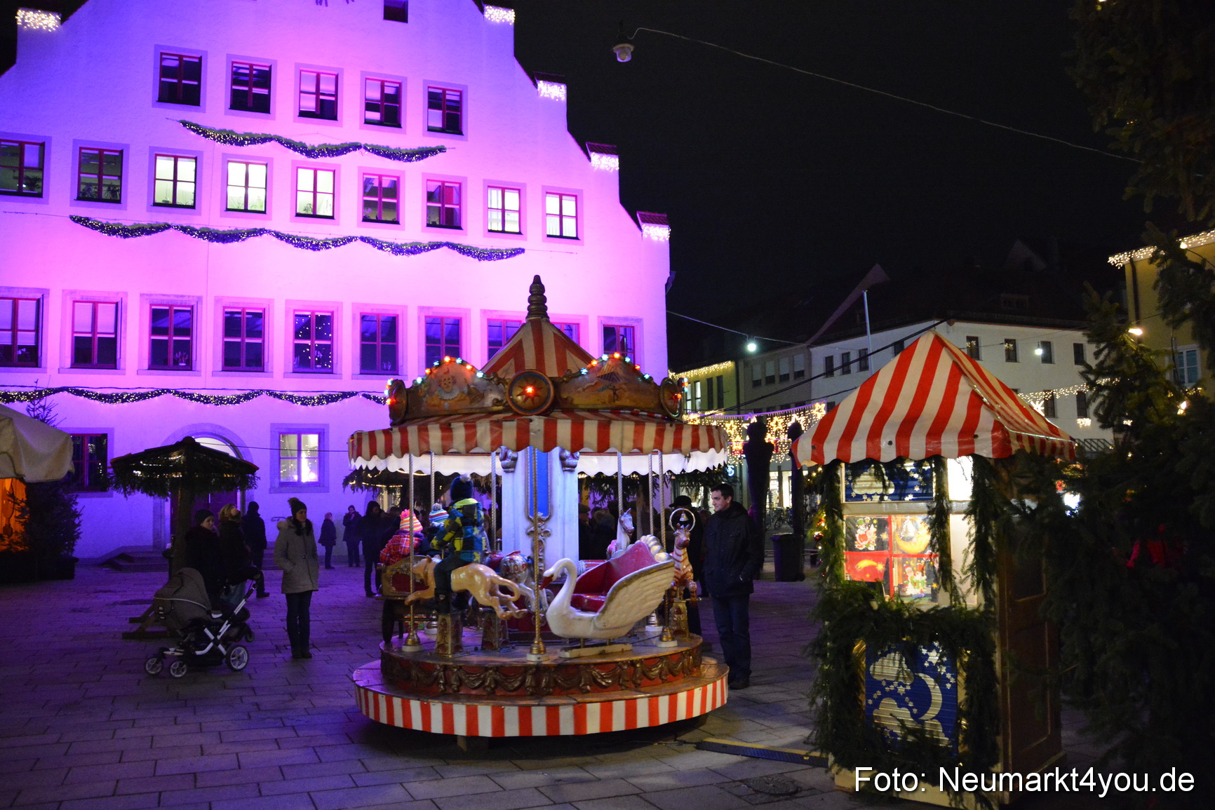 Weihnachtsmarkt Neumarkt 2014 0132