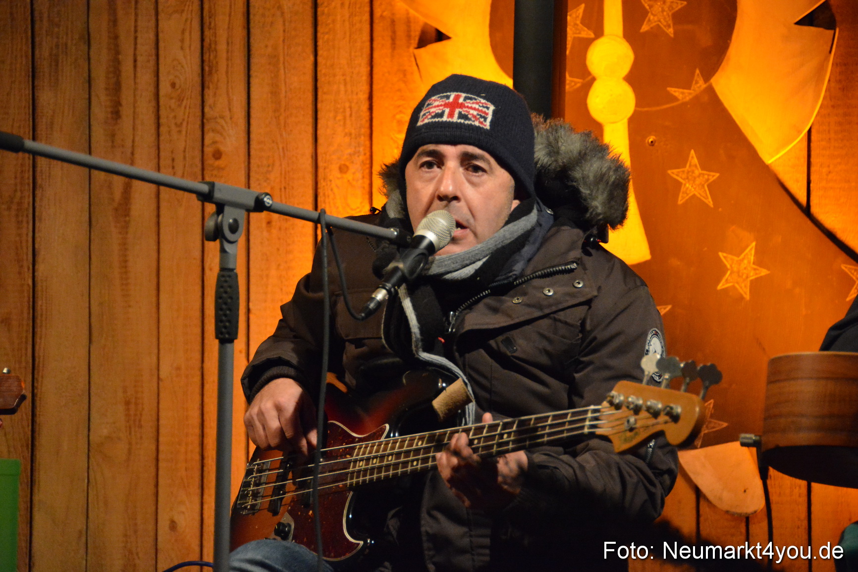 Weihnachtsmarkt Neumarkt 2014 0134e