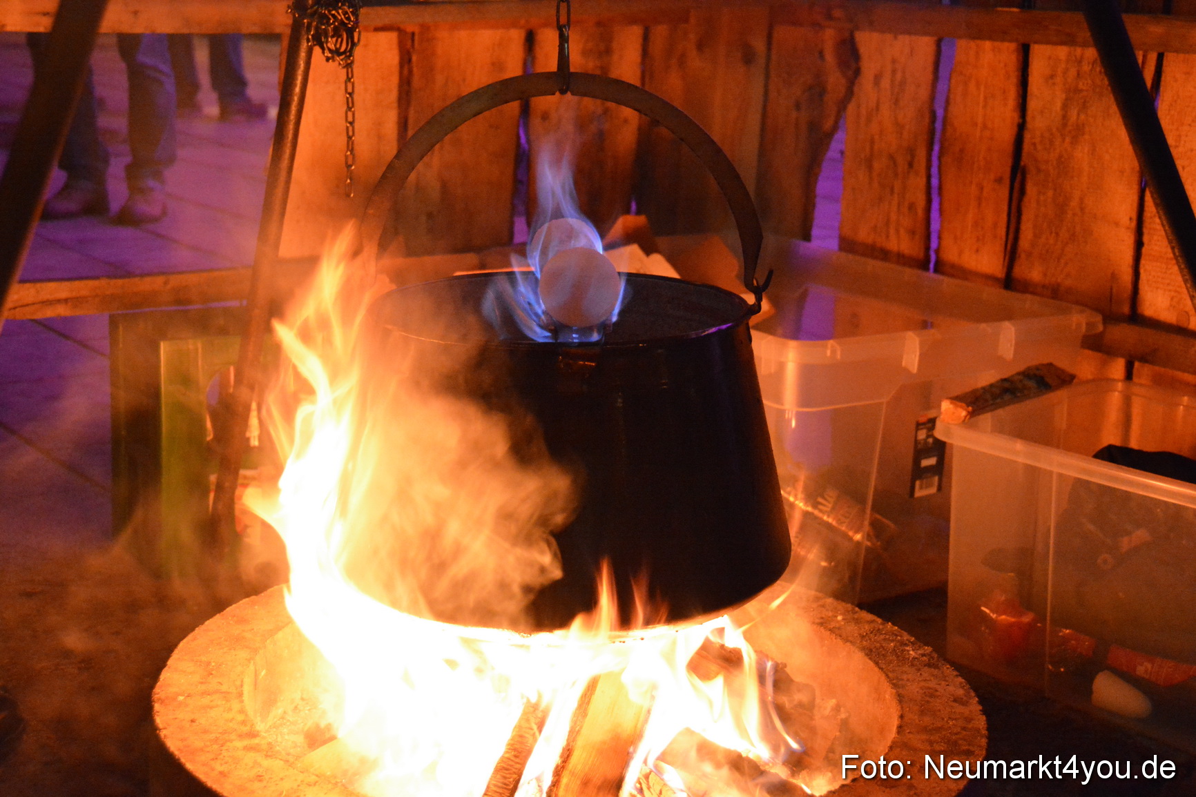 Weihnachtsmarkt Neumarkt 2014 0134g