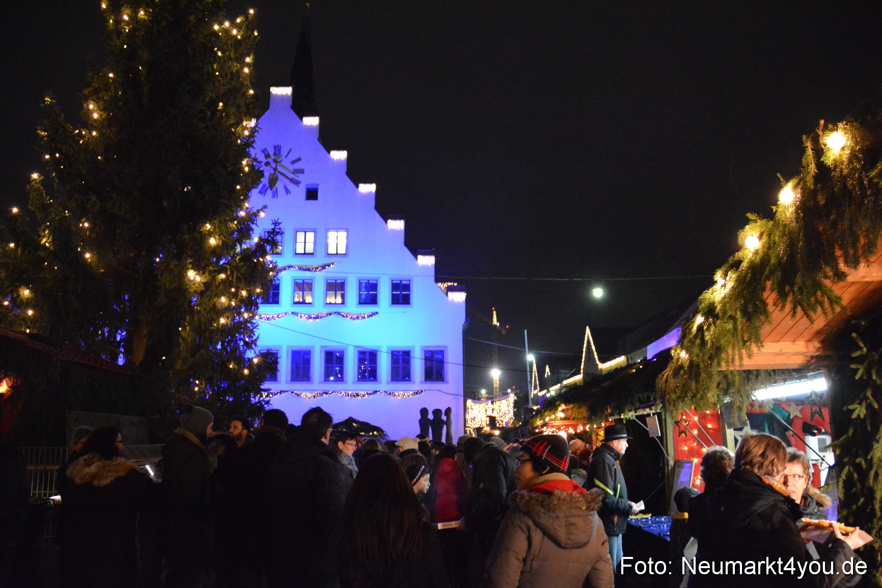 Weihnachtsmarkt Neumarkt 2014 0162