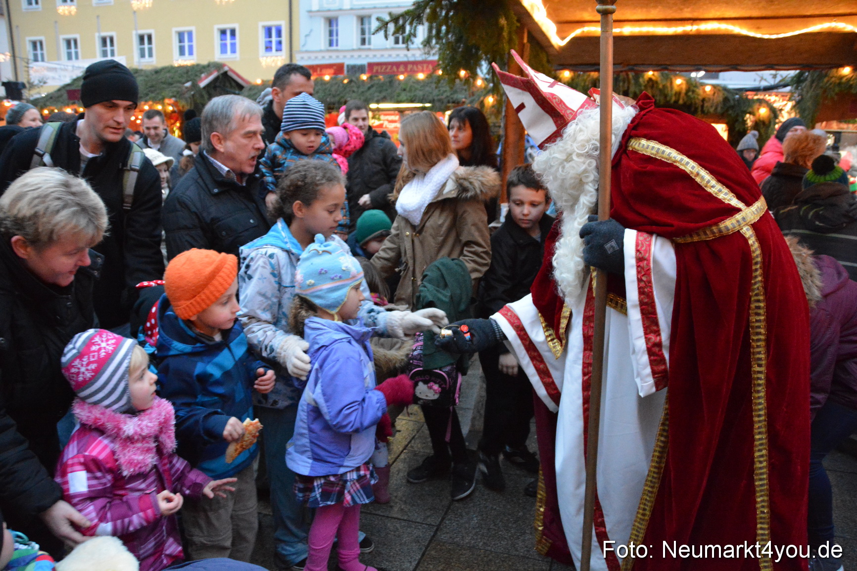Weihnachtsmarkt Neumarkt 2014 0173