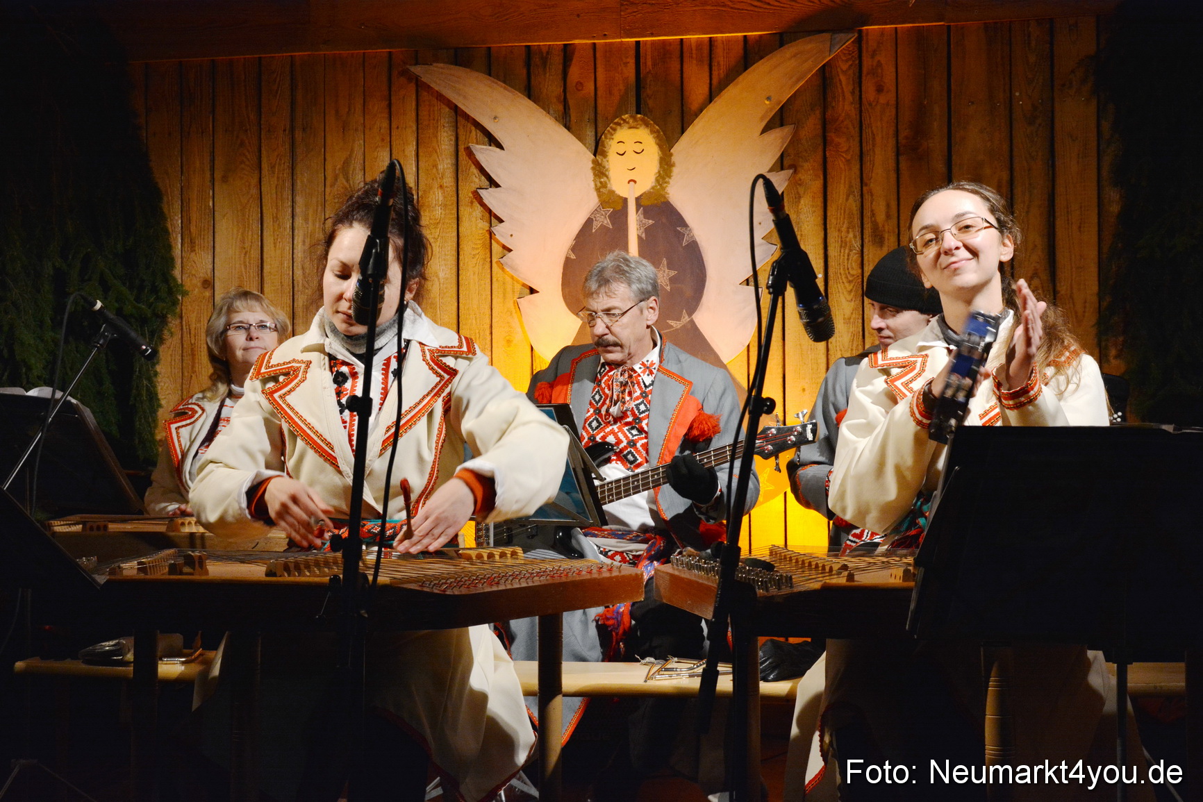 Weihnachtsmarkt Neumarkt 2014 0192