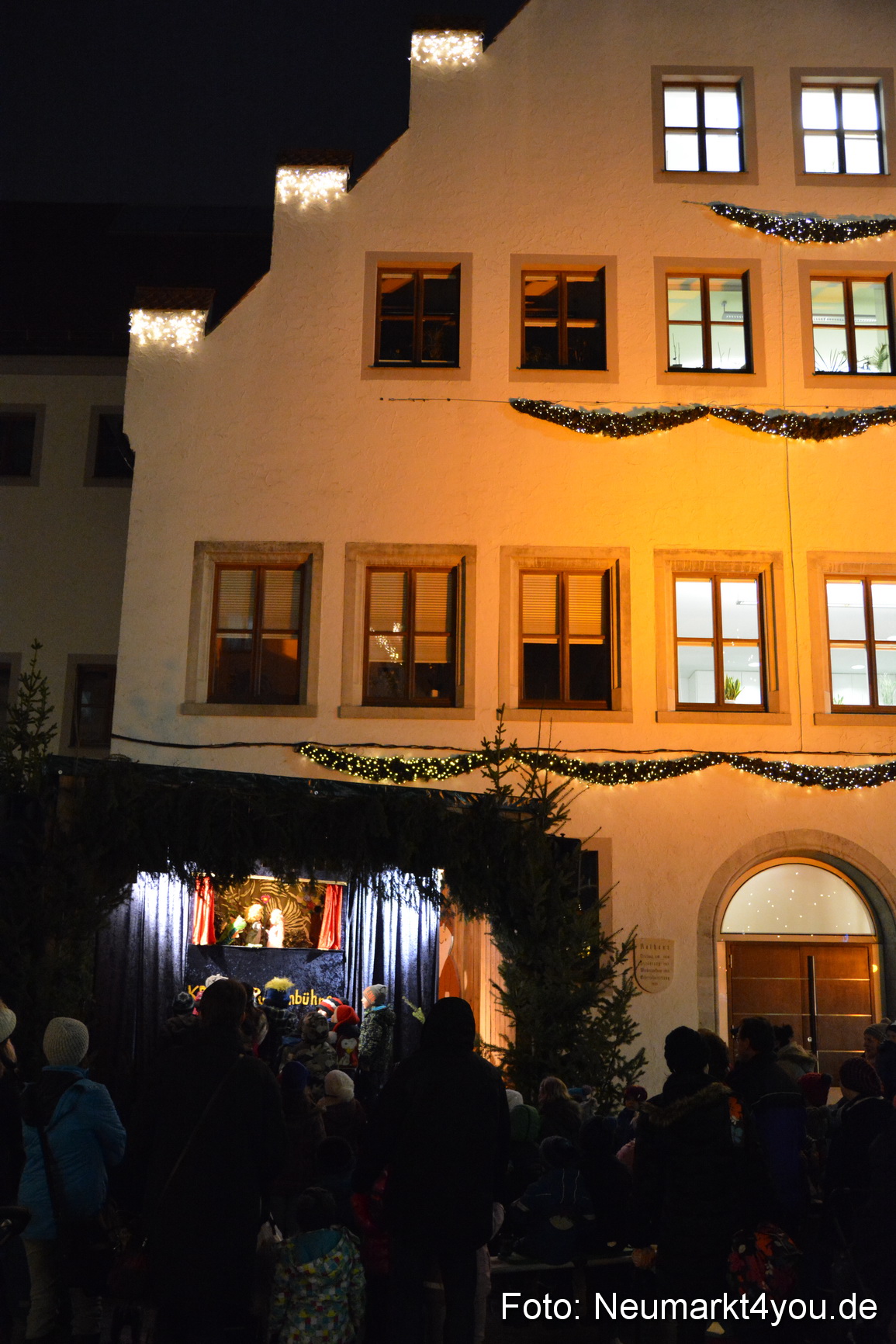 Weihnachtsmarkt Neumarkt 2014 0203