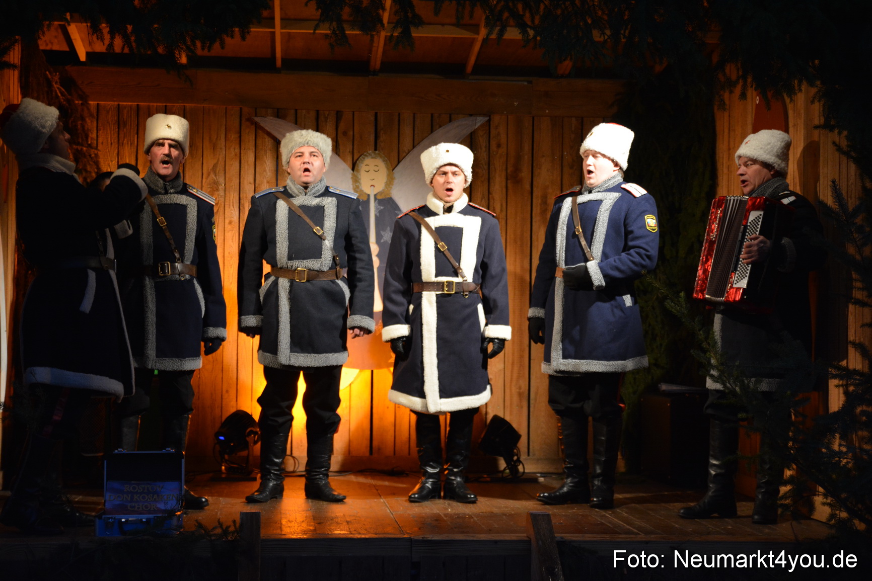 Weihnachtsmarkt Neumarkt 2014 0206