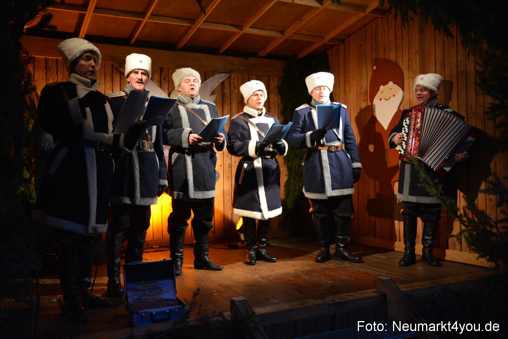 Weihnachtsmarkt Neumarkt 2014 0207