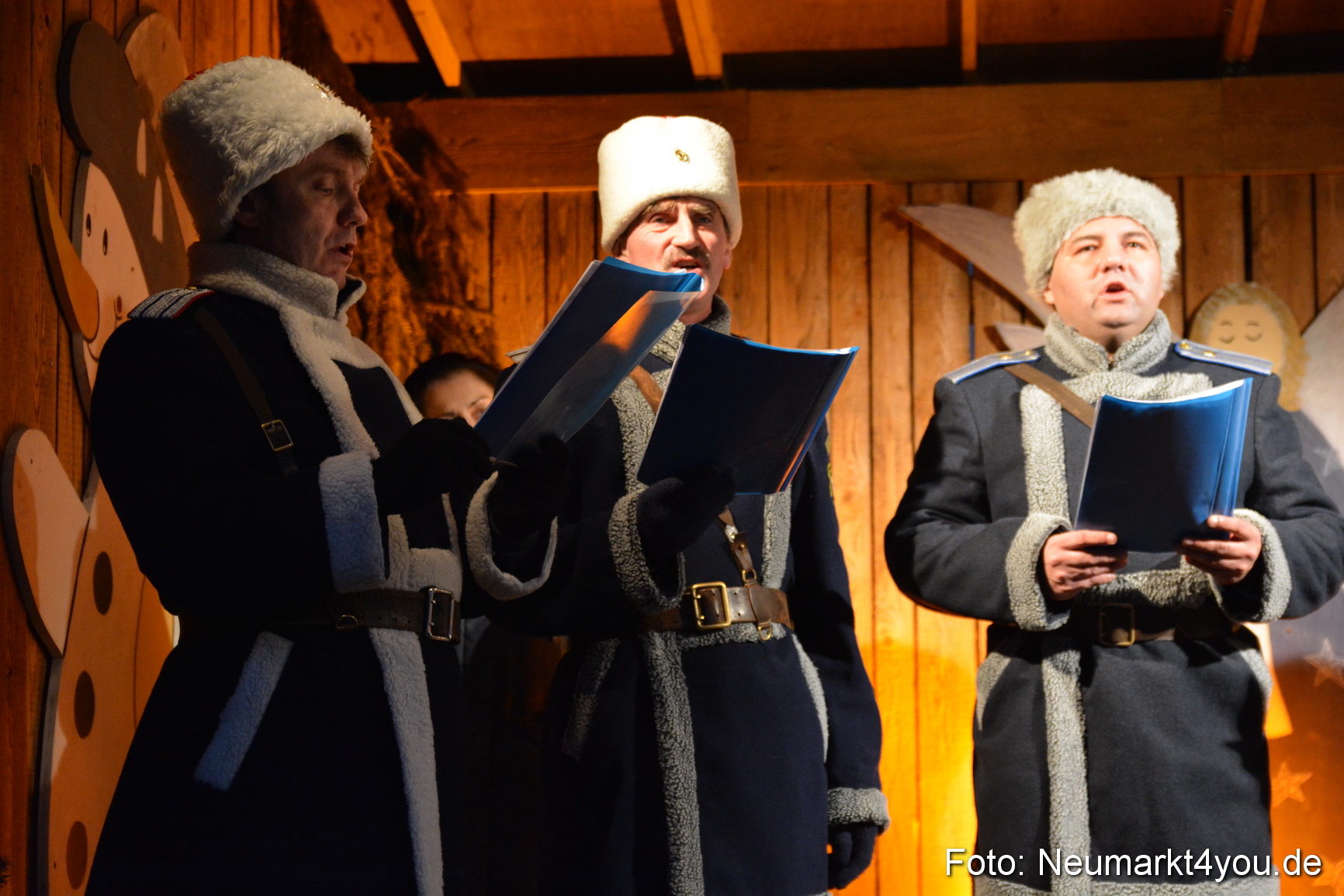 Weihnachtsmarkt Neumarkt 2014 0210