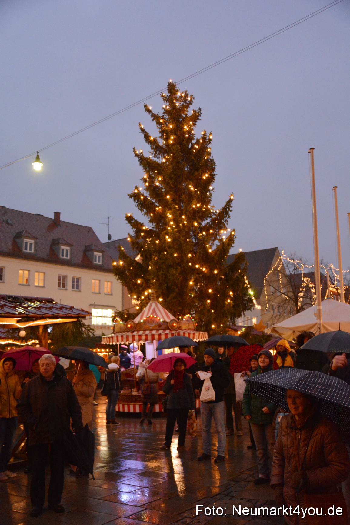 Weihnachtsmarkt Neumarkt 2014 0217