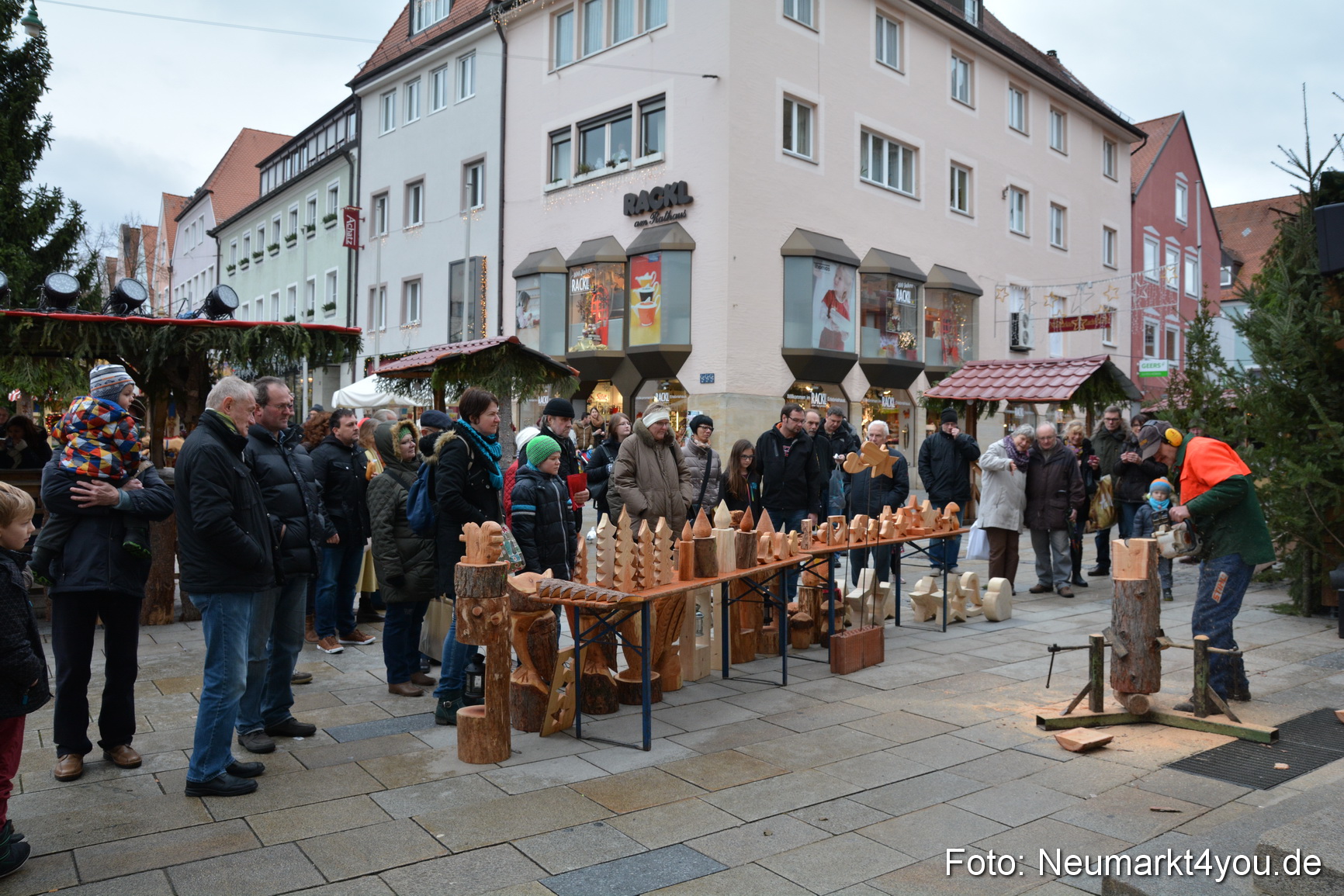 Weihnachtsmarkt Neumarkt 2014 0246