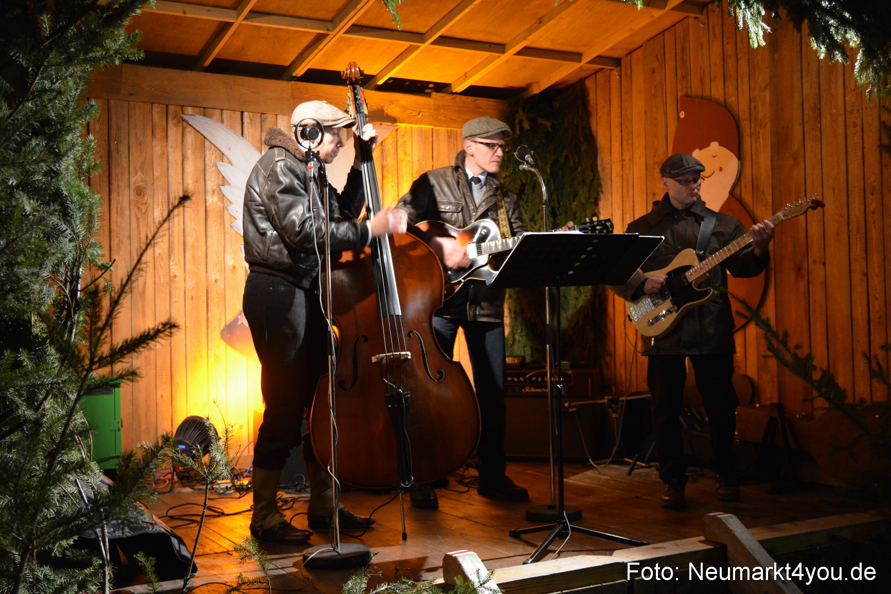 Weihnachtsmarkt Neumarkt 2014 0253