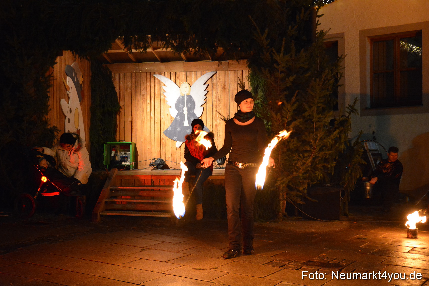 Weihnachtsmarkt Neumarkt 2014 0272