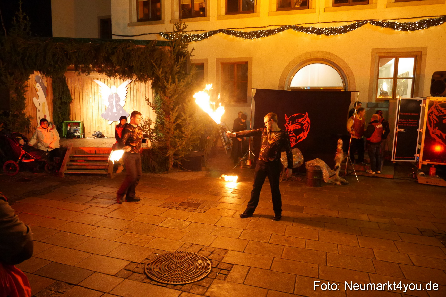 Weihnachtsmarkt Neumarkt 2014 0281