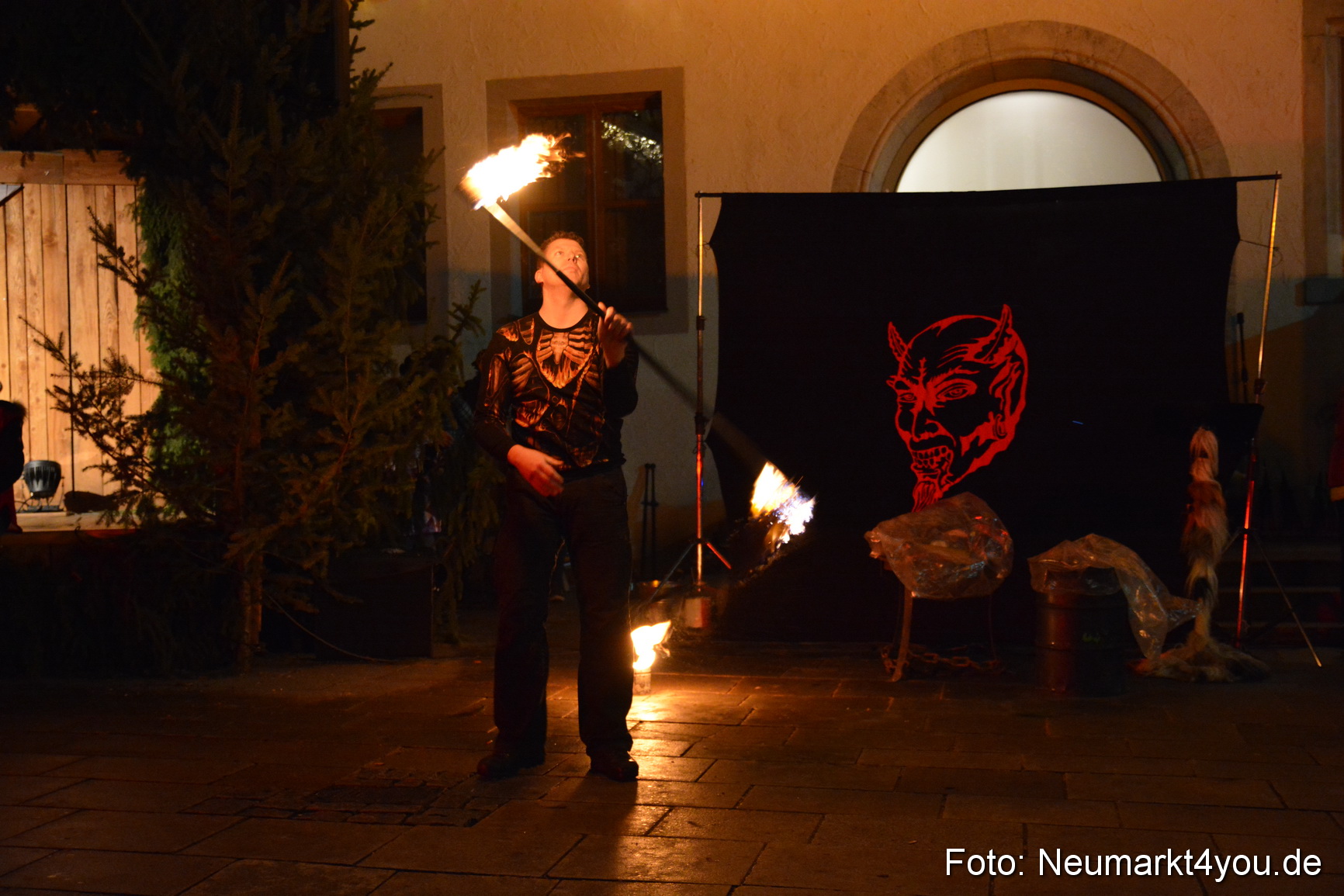 Weihnachtsmarkt Neumarkt 2014 0284