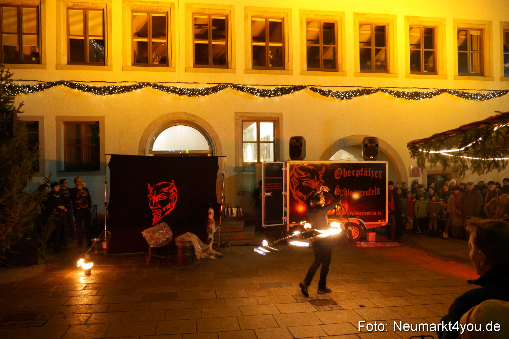 Weihnachtsmarkt Neumarkt 2014 0300
