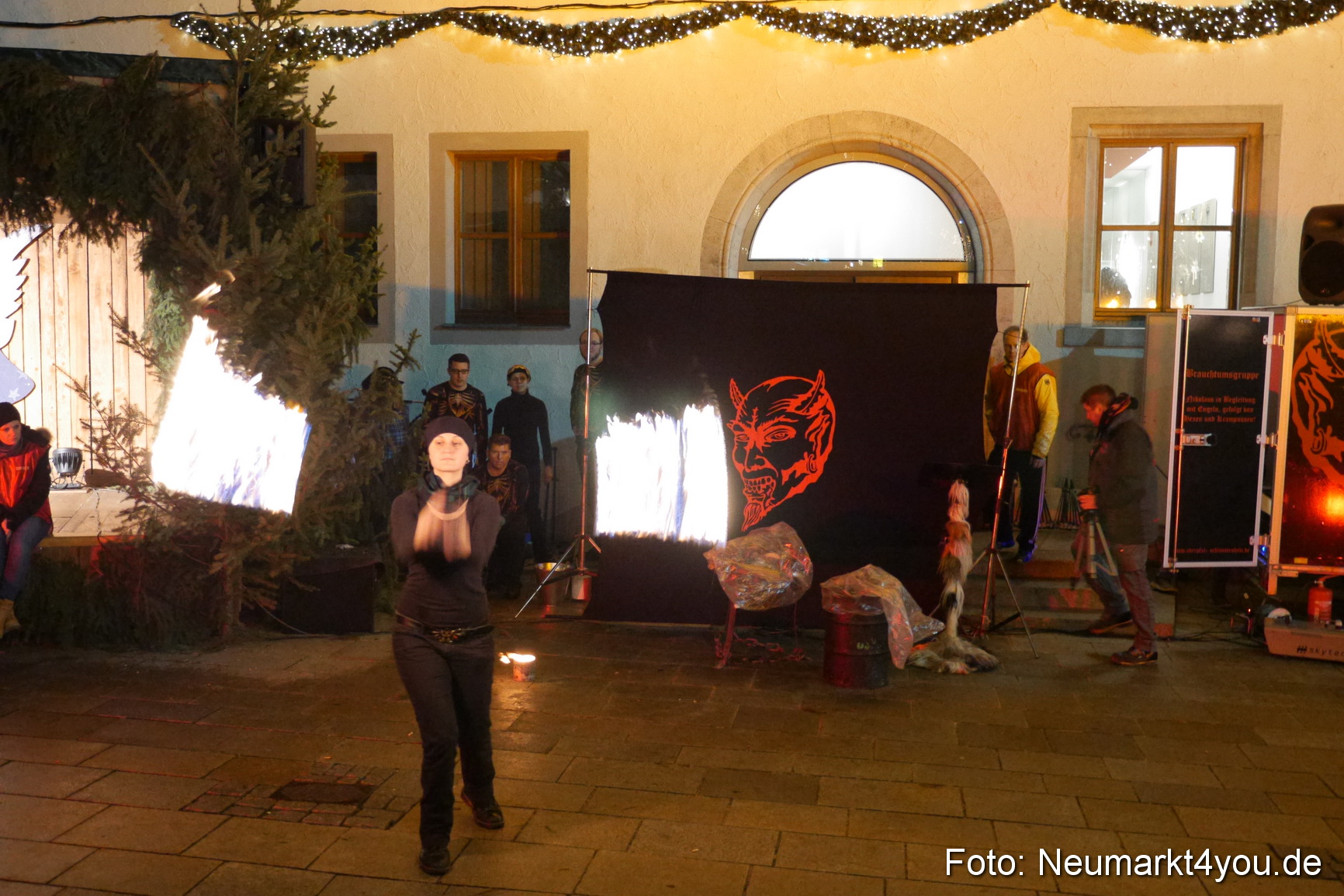 Weihnachtsmarkt Neumarkt 2014 0306