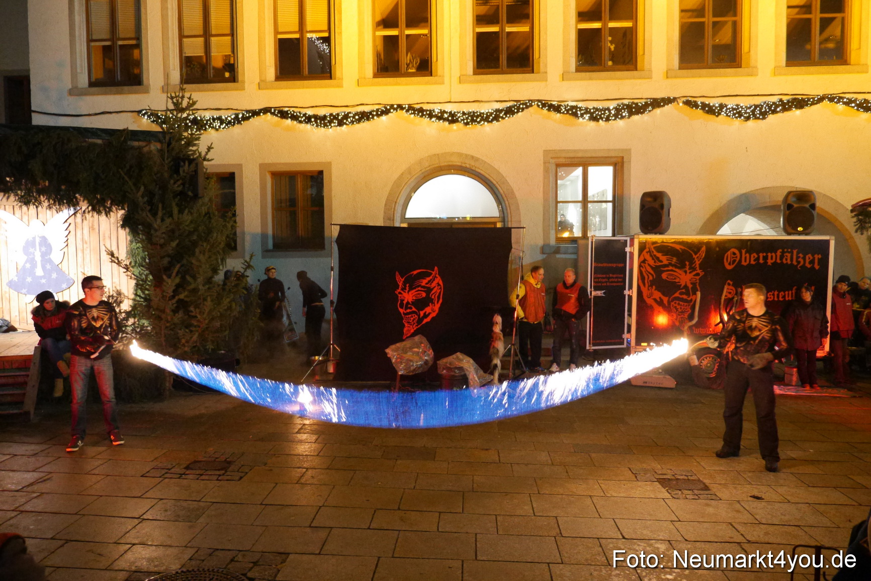 Weihnachtsmarkt Neumarkt 2014 0309