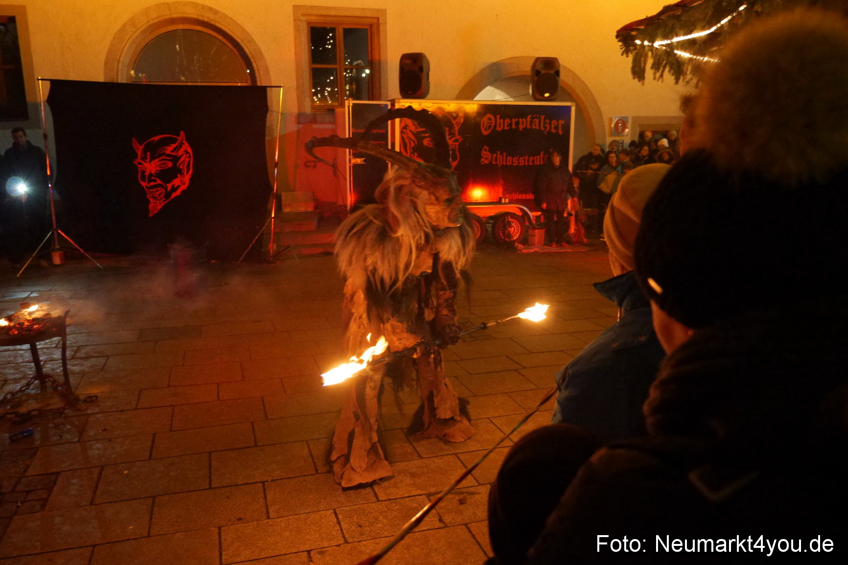 Weihnachtsmarkt Neumarkt 2014 0351