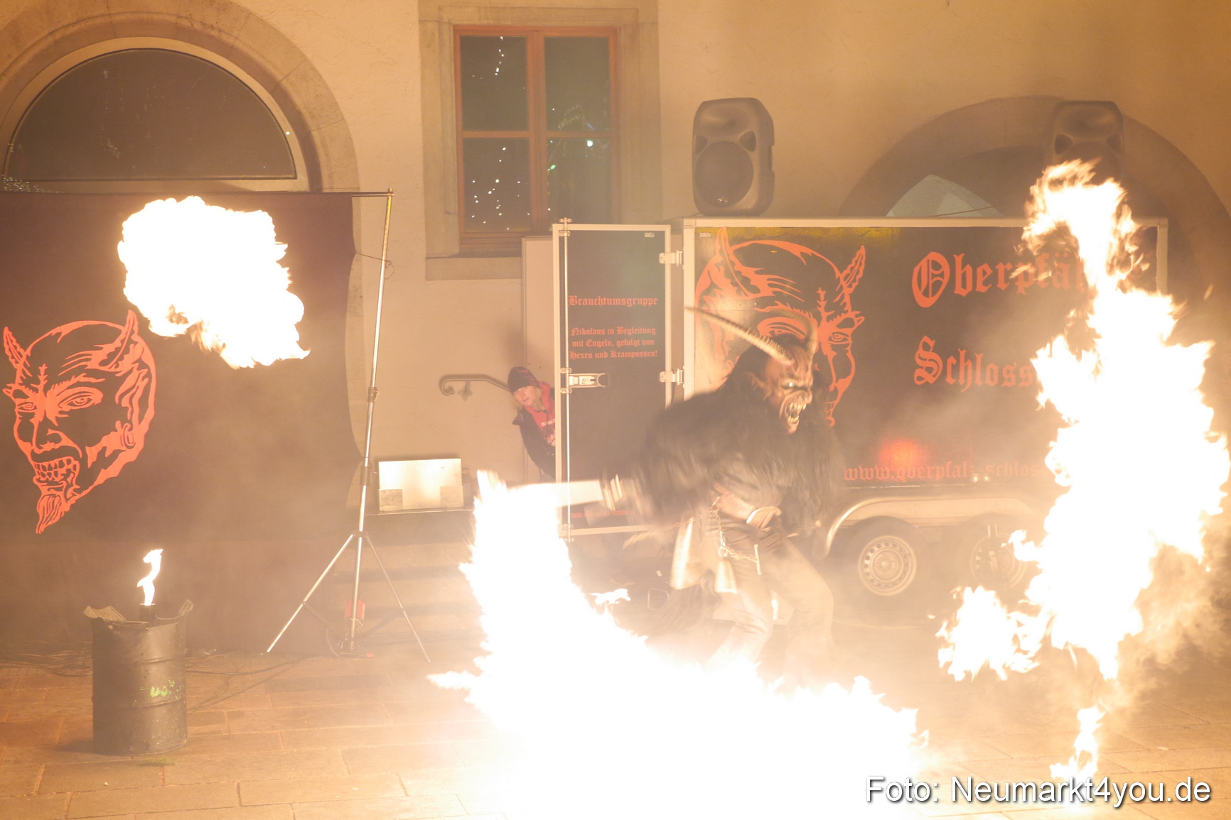 Weihnachtsmarkt Neumarkt 2014 0355