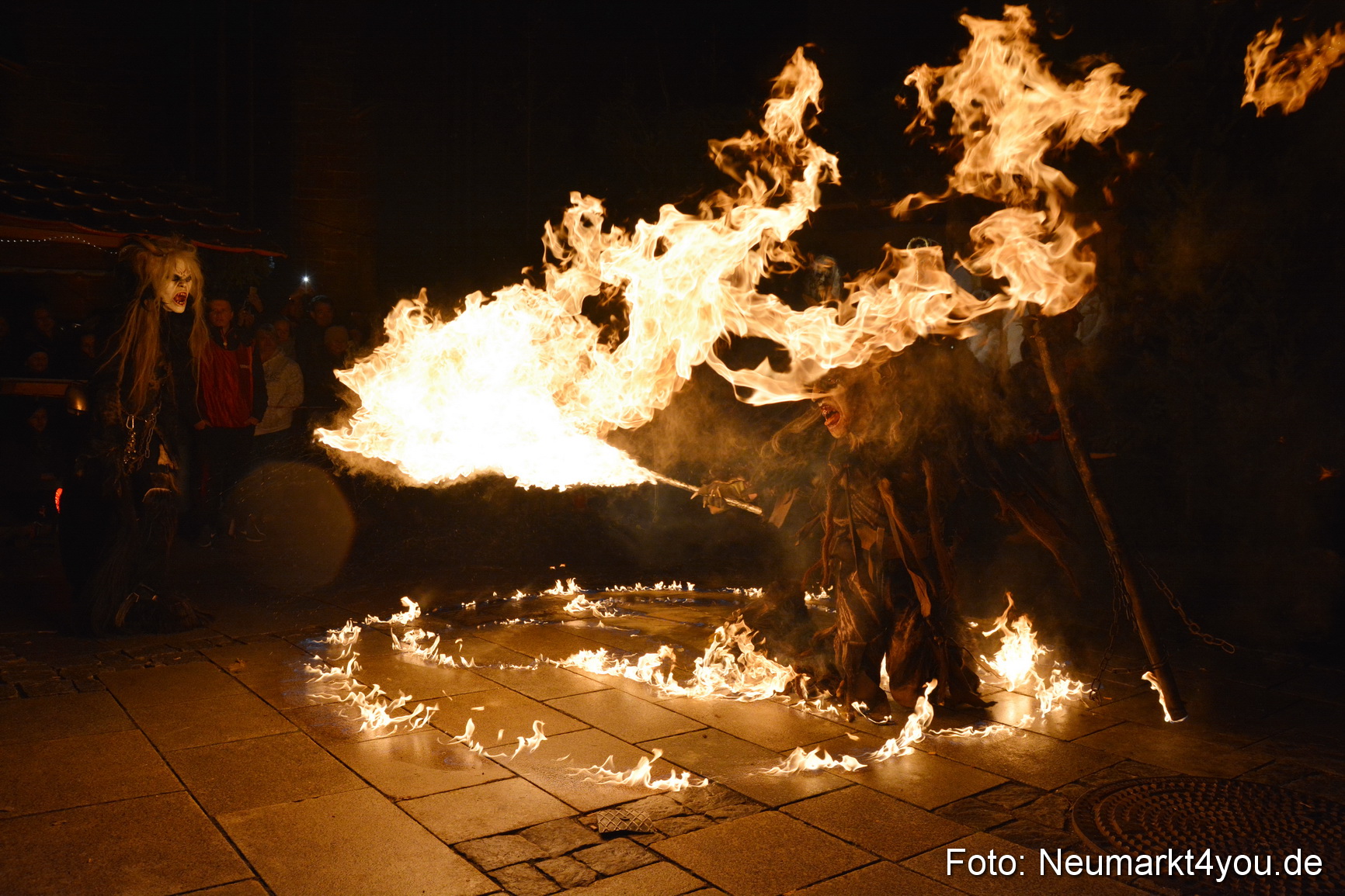 Weihnachtsmarkt Neumarkt 2014 0368