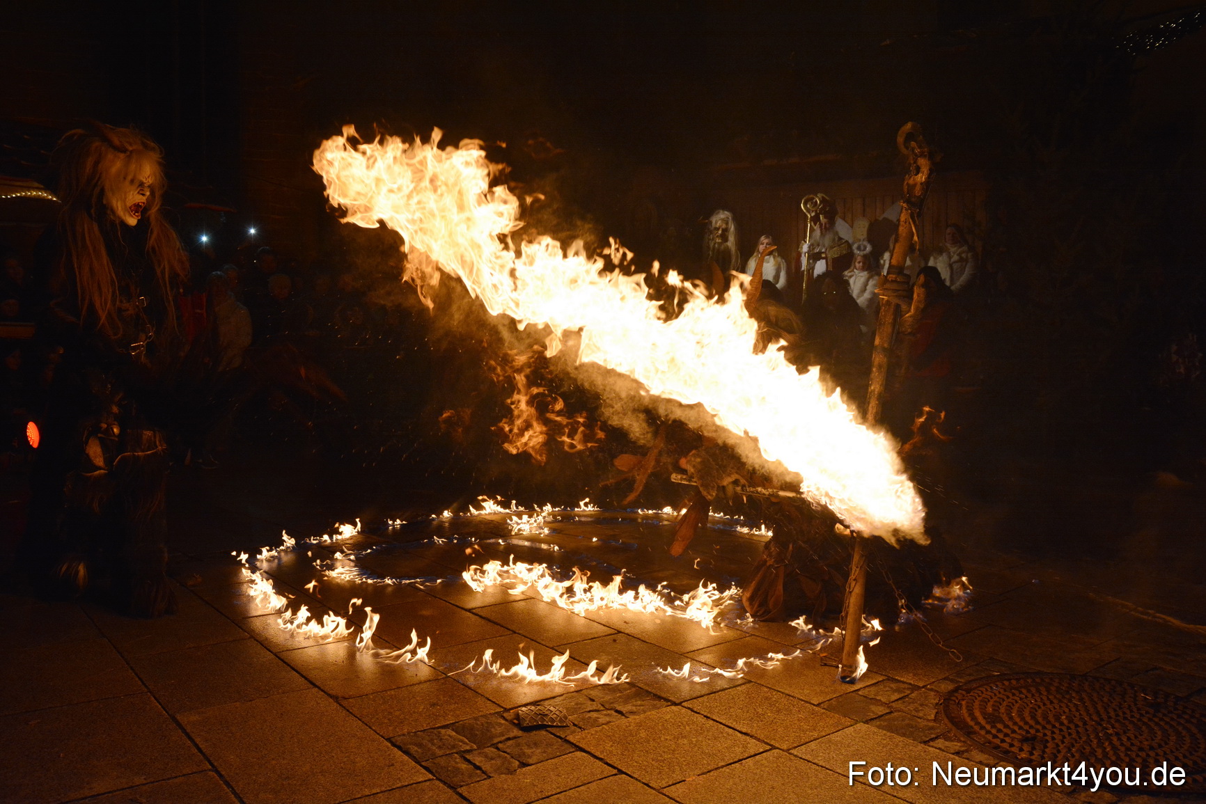 Weihnachtsmarkt Neumarkt 2014 0369