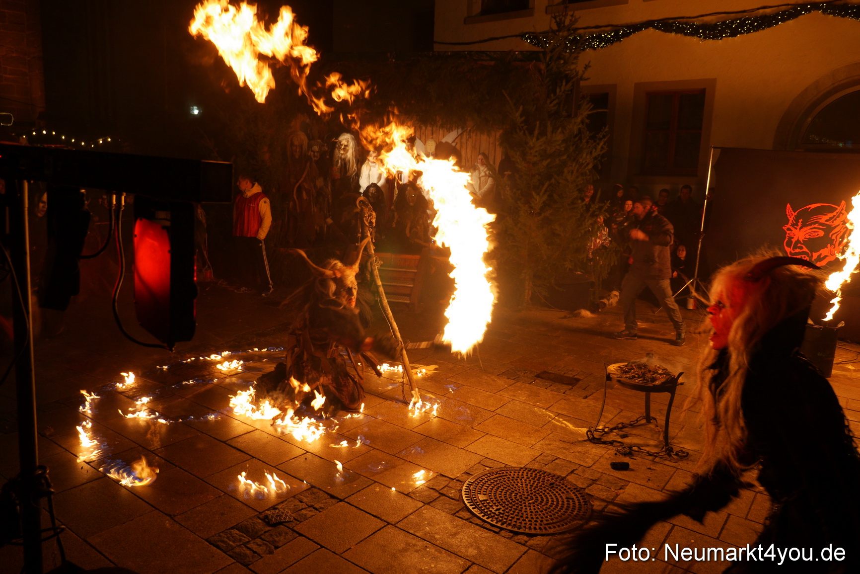 Weihnachtsmarkt Neumarkt 2014 0370