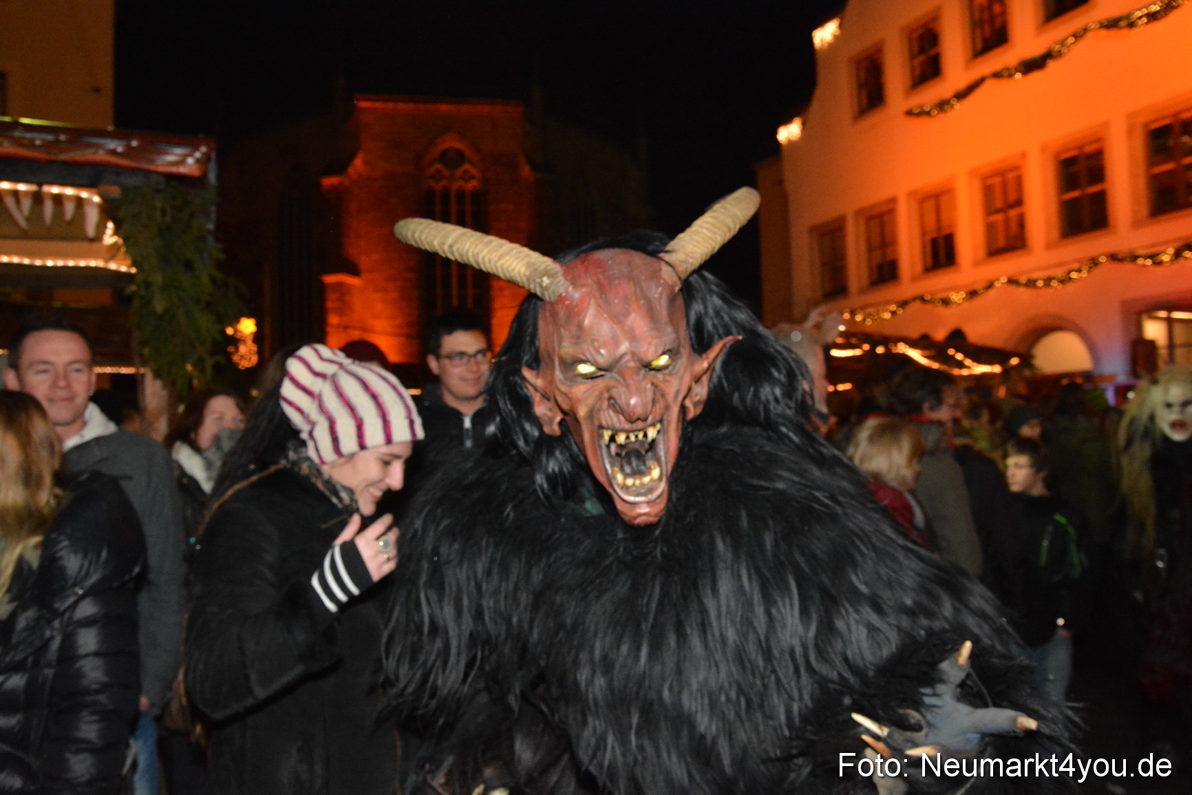 Weihnachtsmarkt Neumarkt 2014 0383