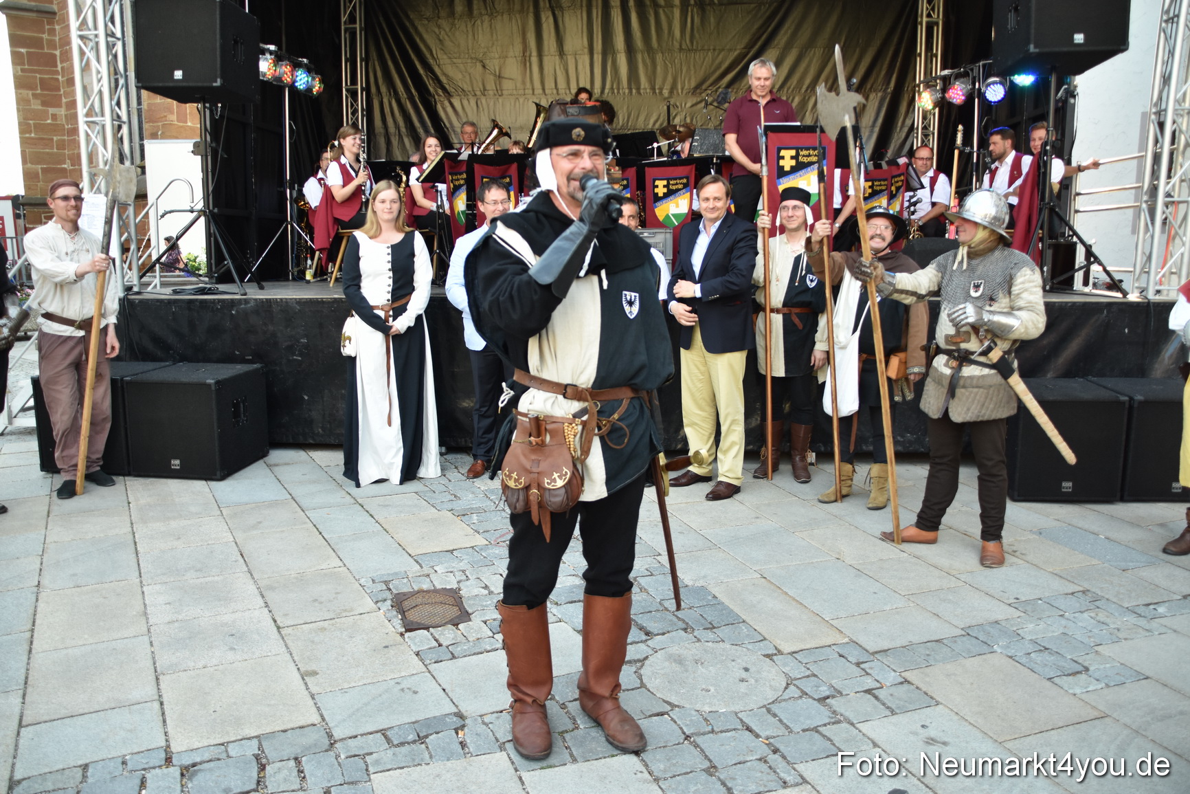 Eroeffnung Altstadtfest Neumarkt 2015 0007