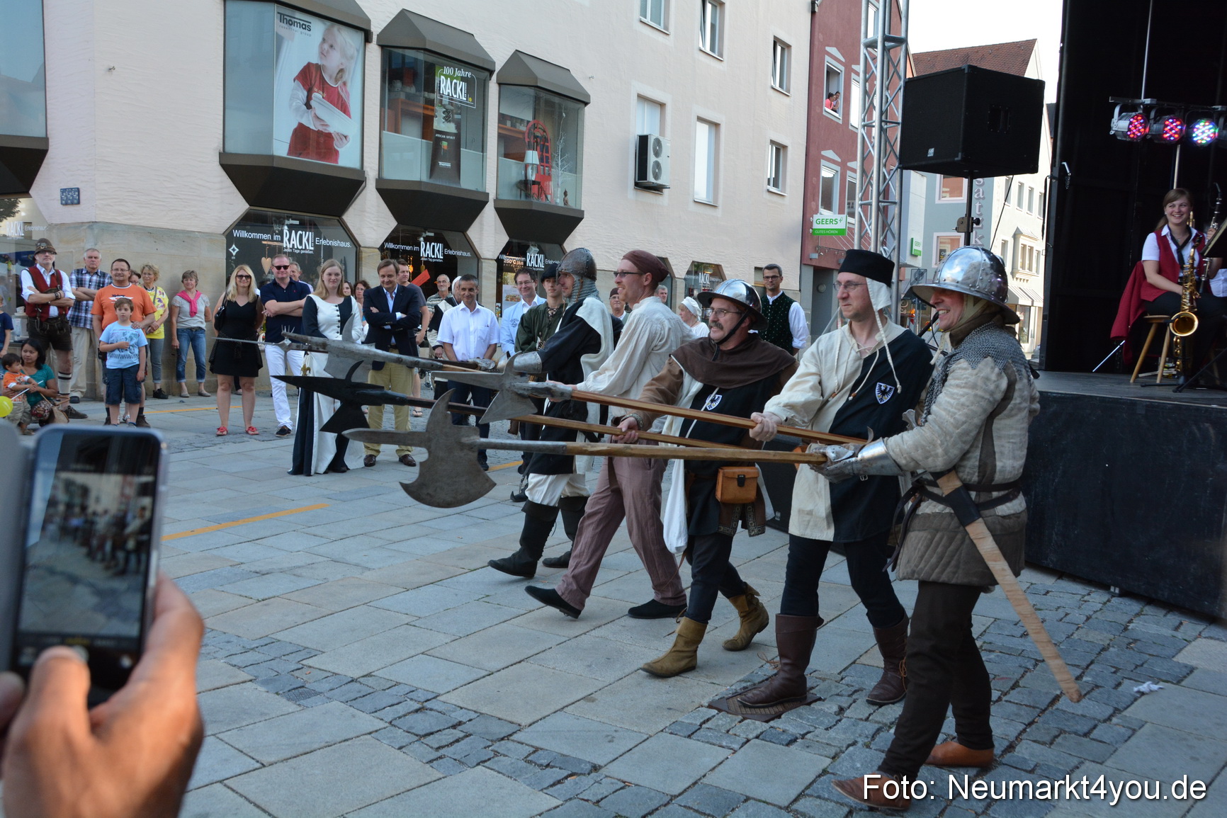 Eroeffnung Altstadtfest Neumarkt 2015 0011