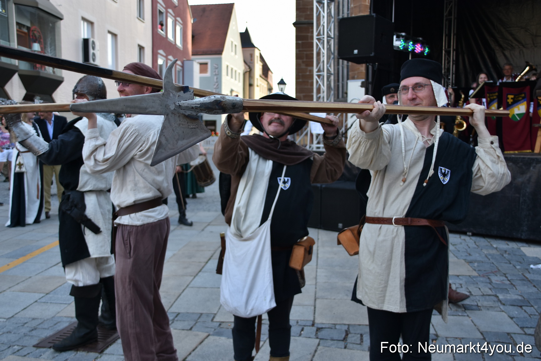 Eroeffnung Altstadtfest Neumarkt 2015 0014