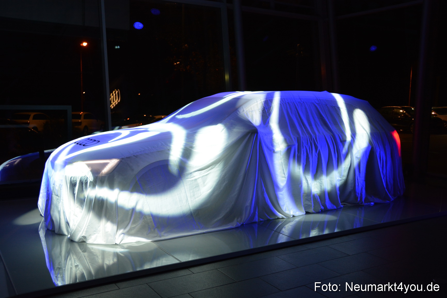 Audi A4 Premiere Autohaus fischer 131115 0059