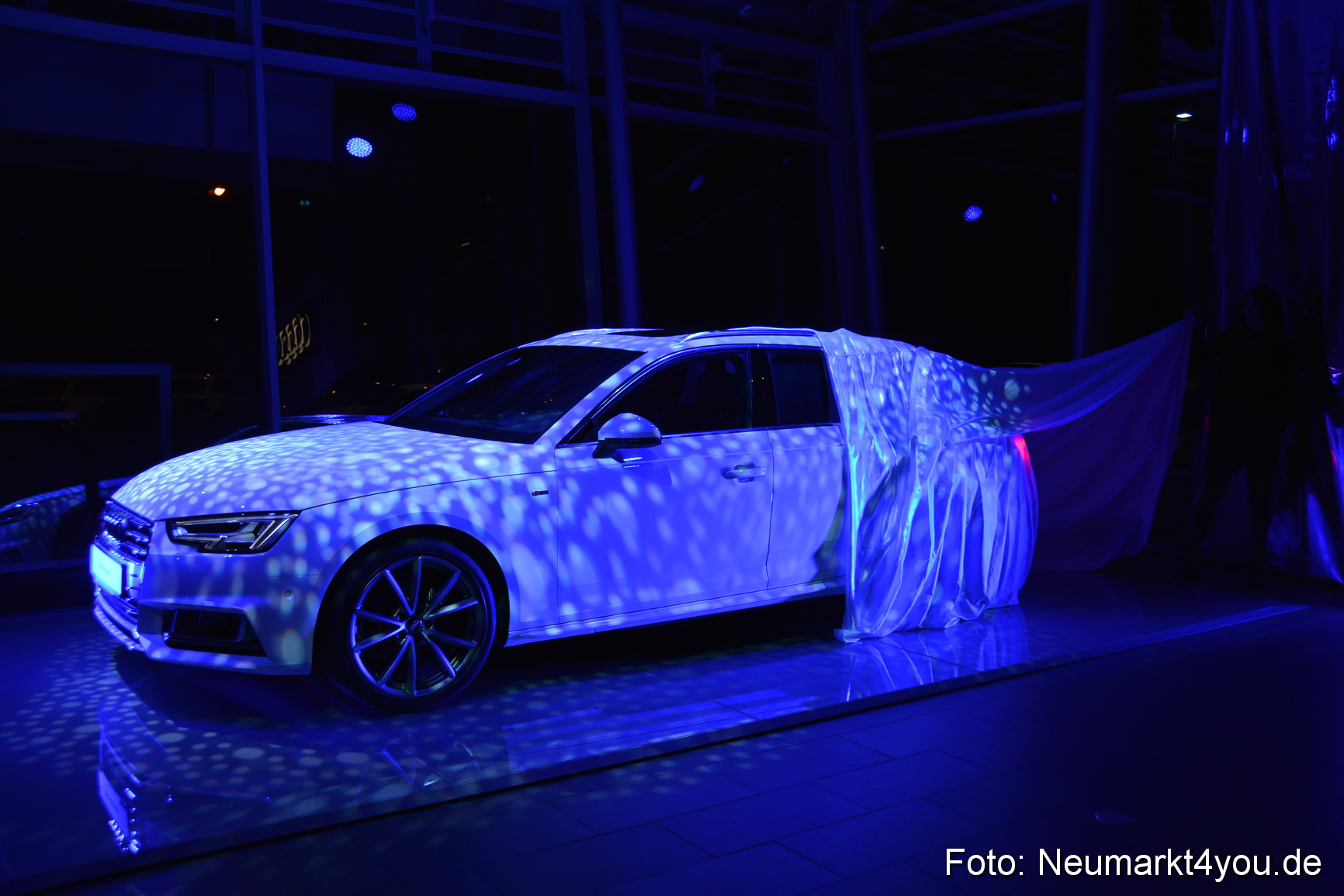 Audi A4 Premiere Autohaus fischer 131115 0066