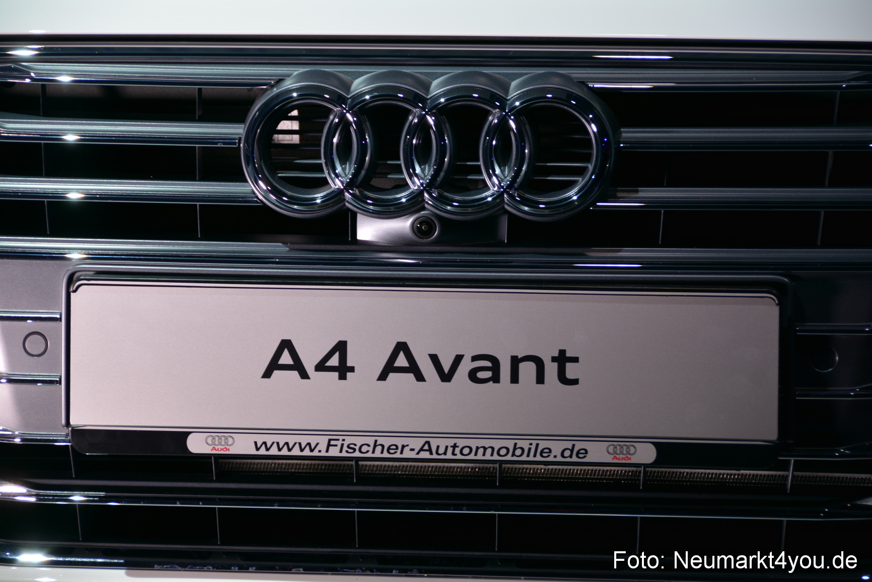 Audi A4 Premiere Autohaus fischer 131115 0077