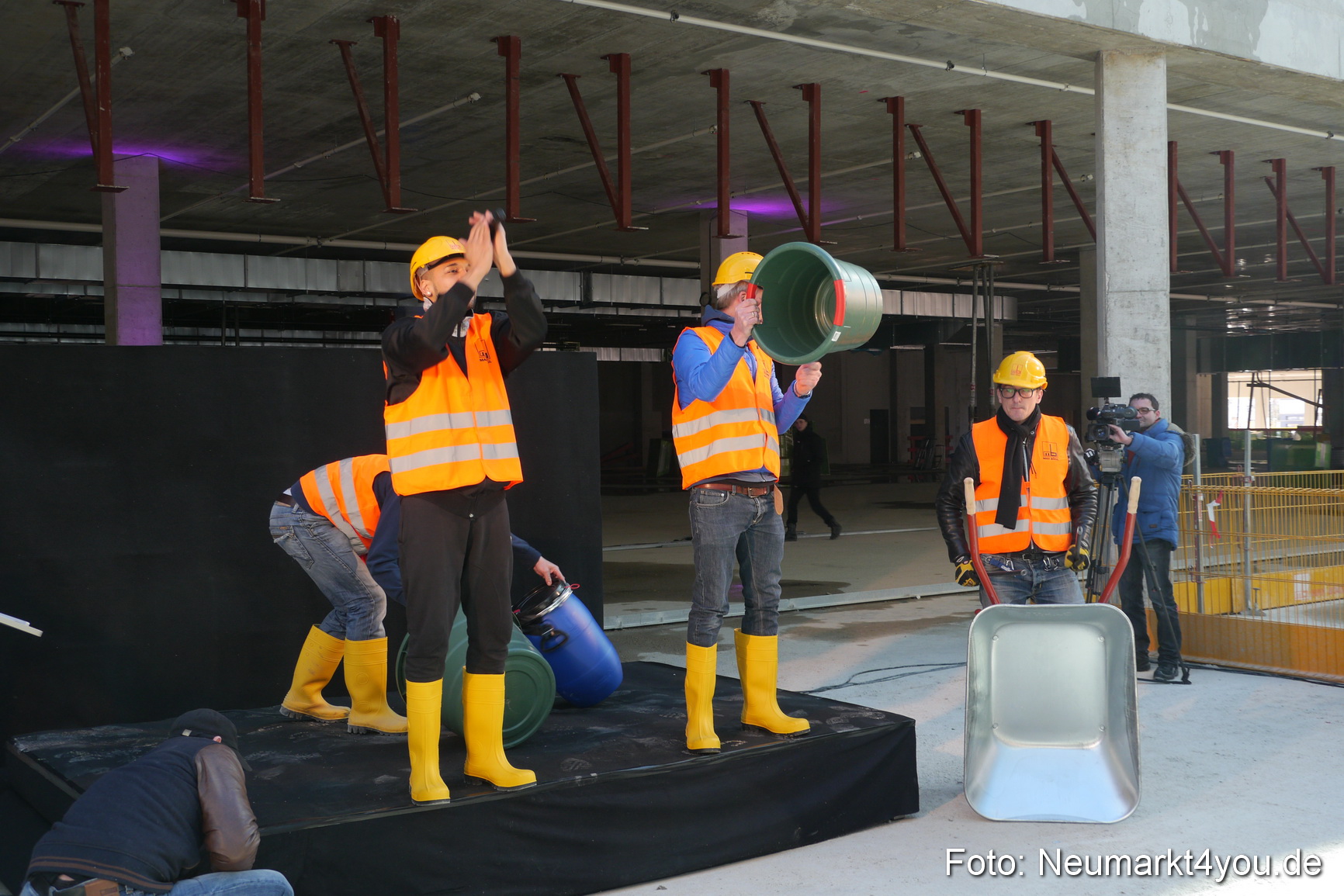 Richtfest im neuen Markt 270215 0043