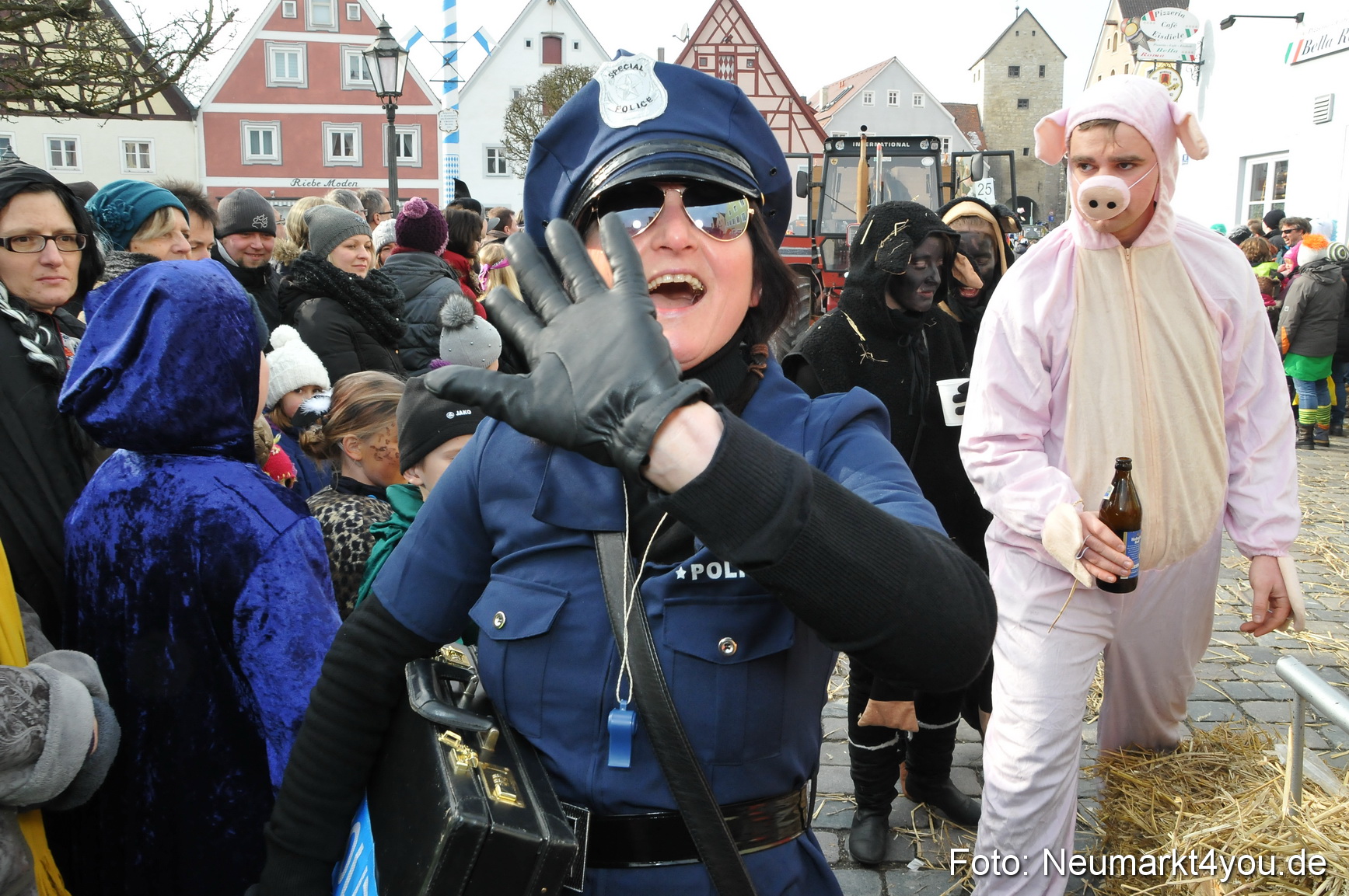 Faschingszug Berching 150215 0216