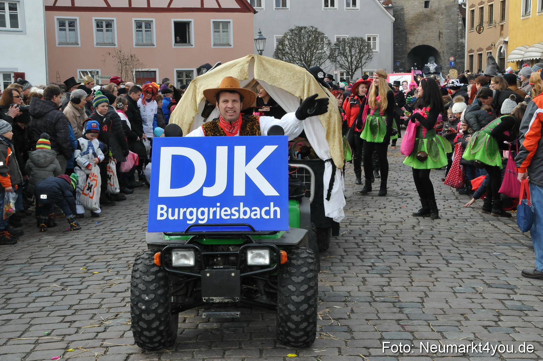 Faschingszug Berching 150215 0289