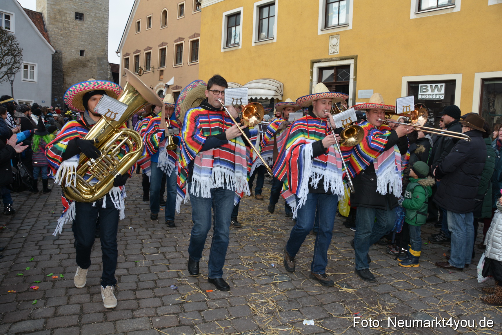 Faschingszug Berching 150215 0291