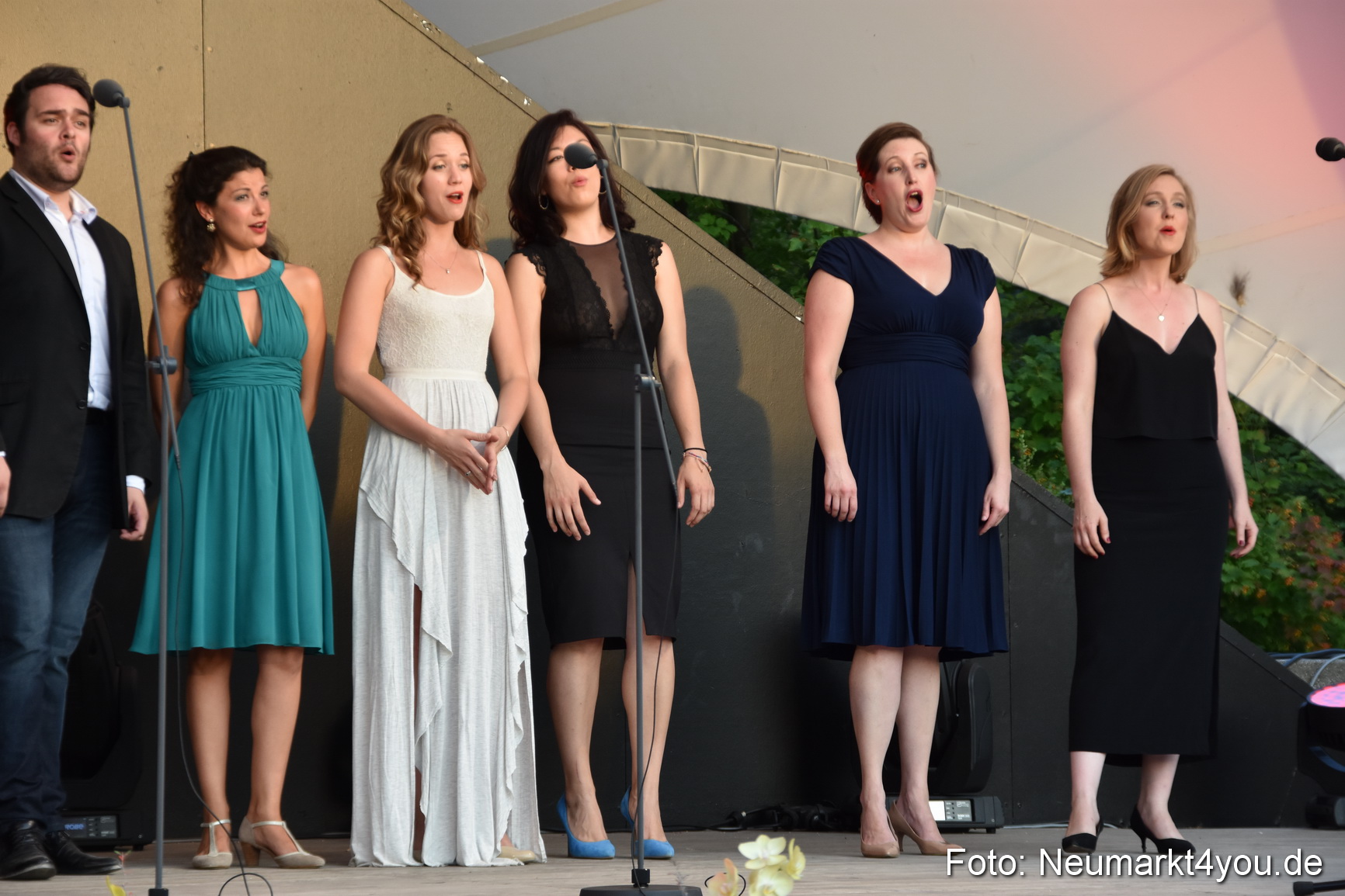 IMA Cabaret 060815 0006