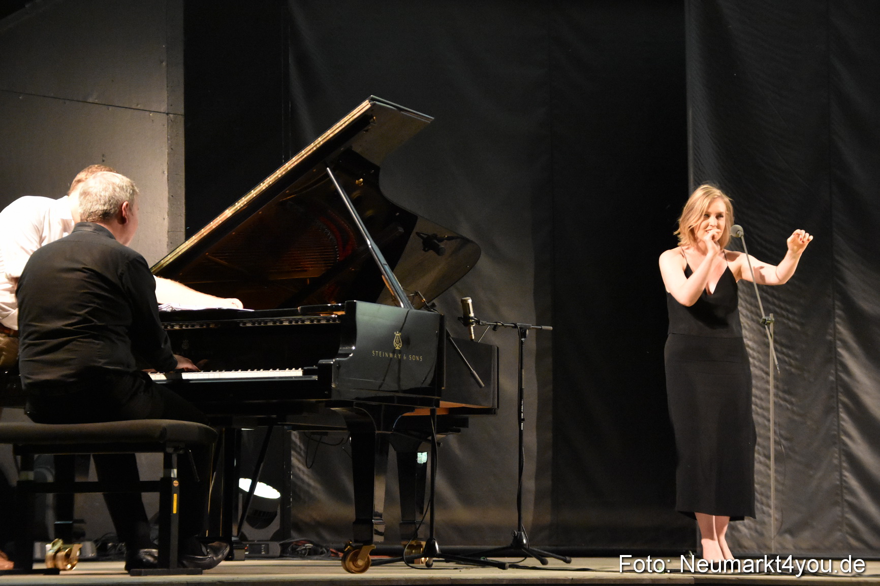 IMA Cabaret 060815 0039