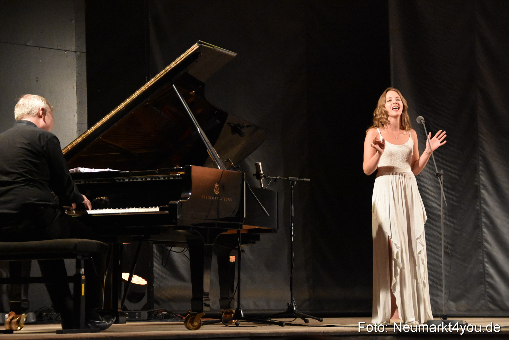 IMA Cabaret 060815 0043