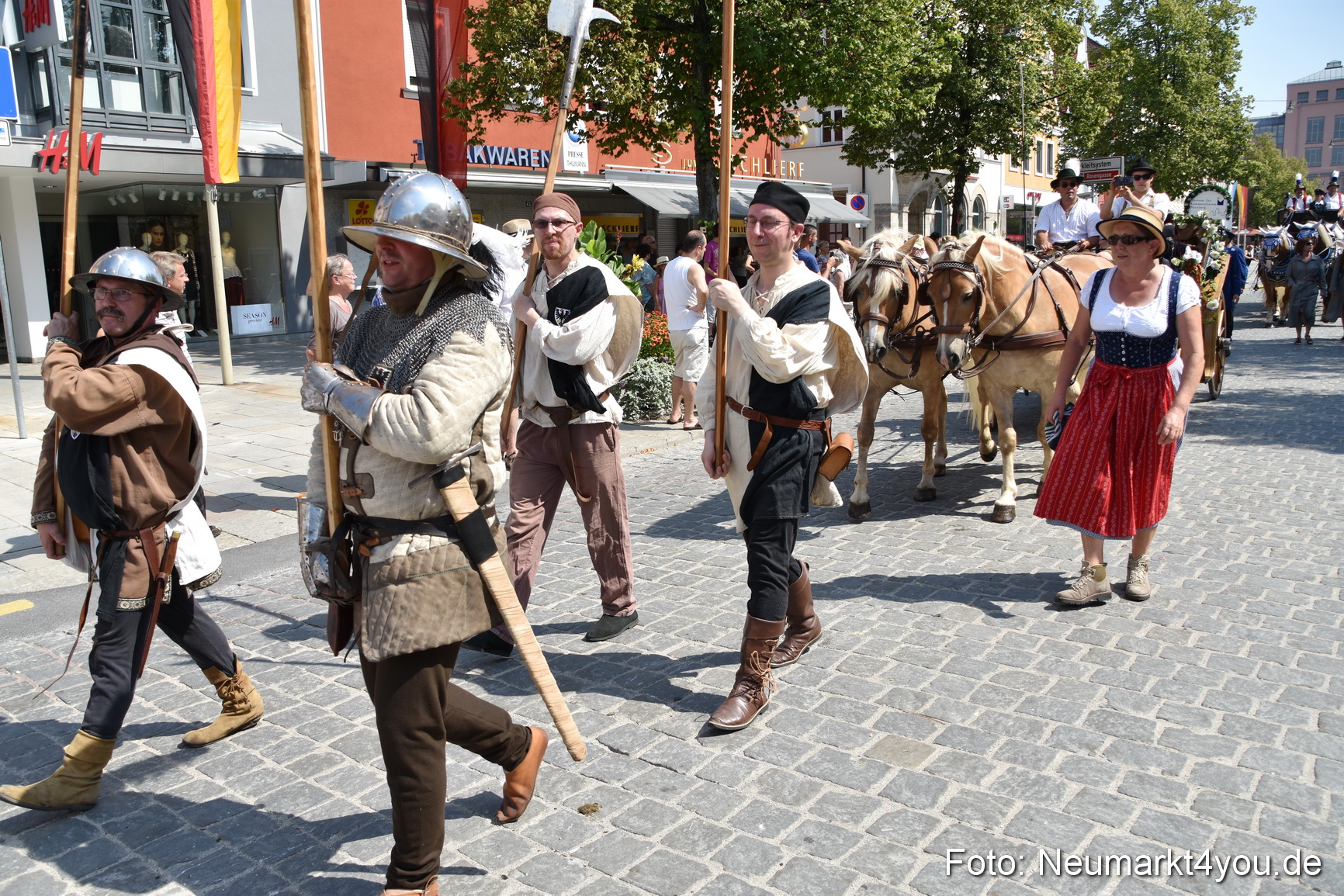 Volksfestzug Neumarkt 2015 0373