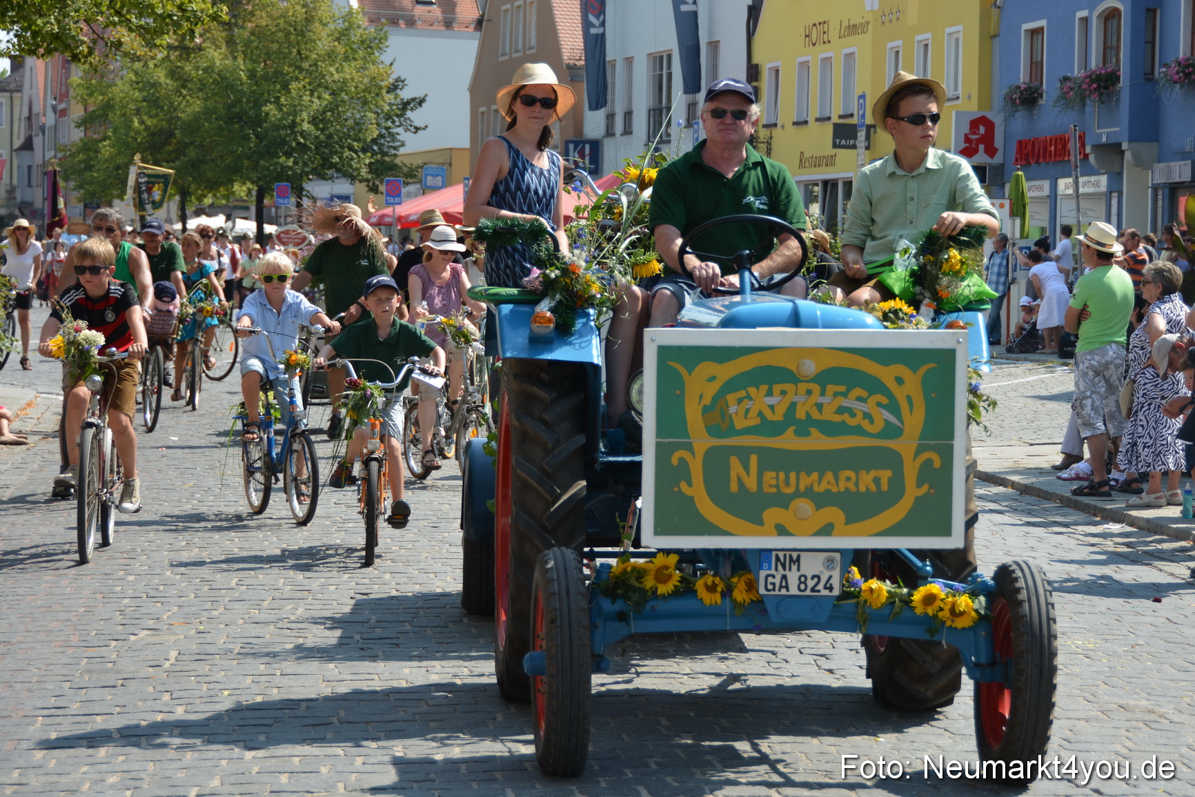 Volksfestzug Neumarkt 2015 0392