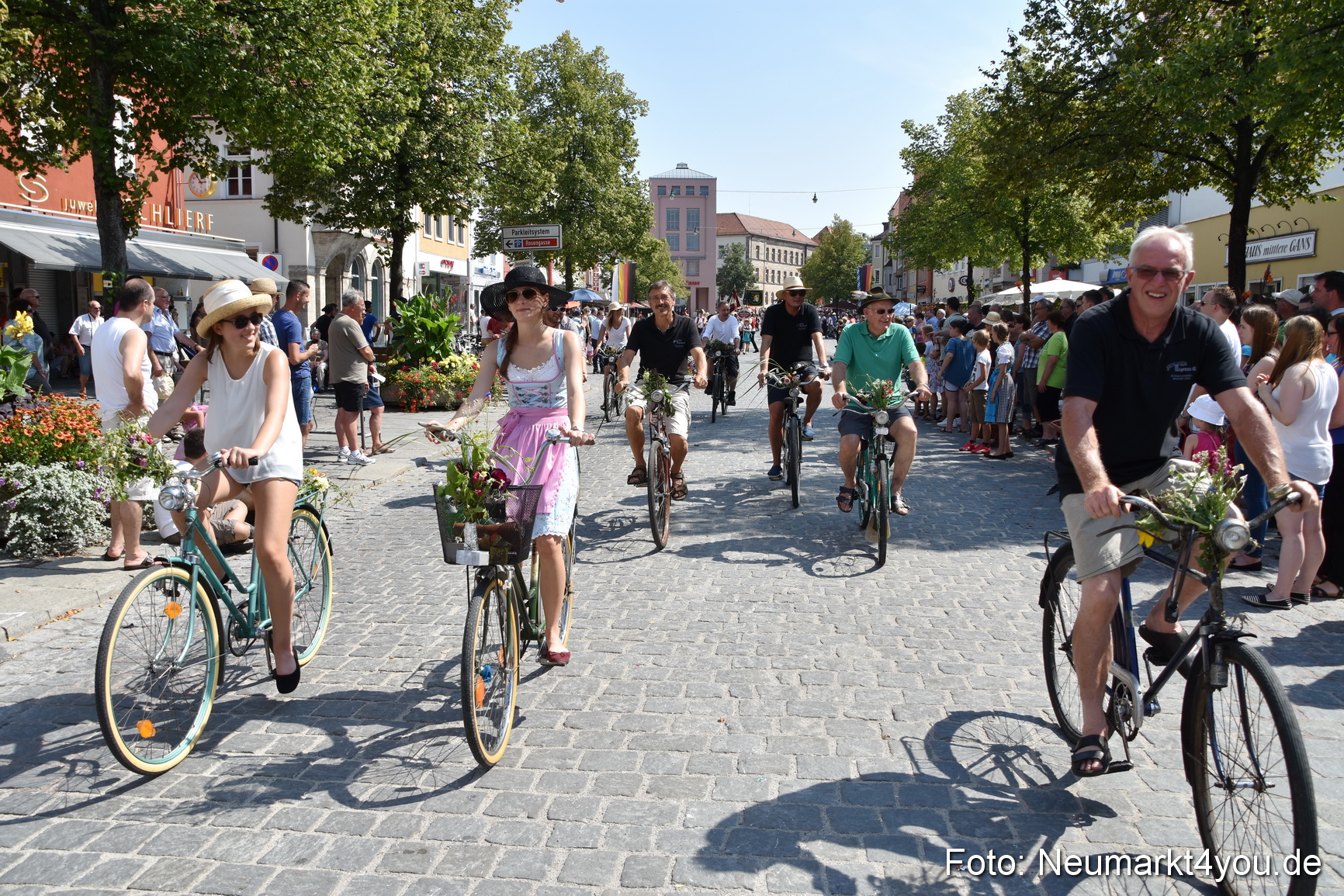 Volksfestzug Neumarkt 2015 0393
